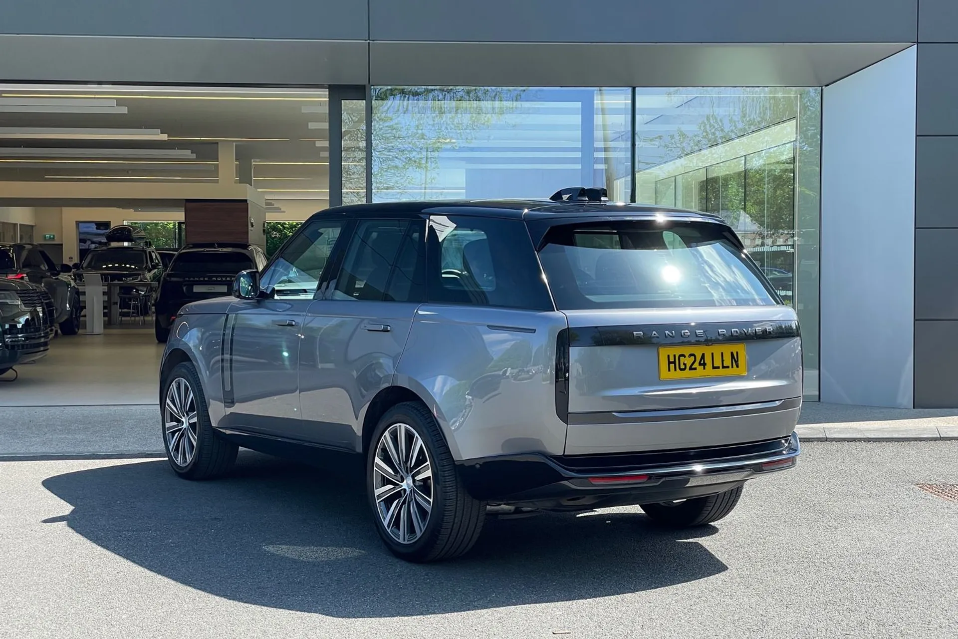 LAND ROVER RANGE ROVER thumbnail image number 69