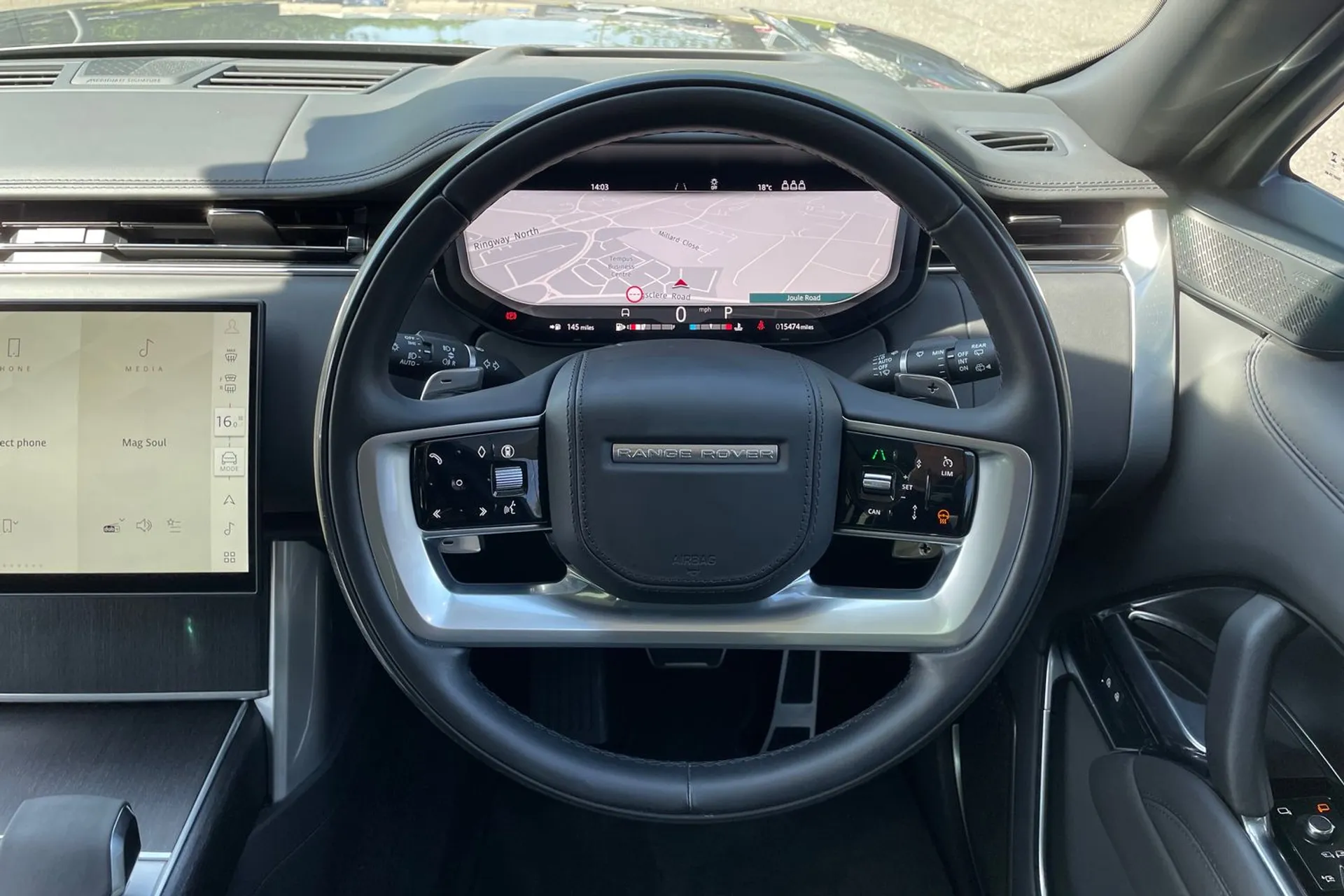 LAND ROVER RANGE ROVER thumbnail image number 12