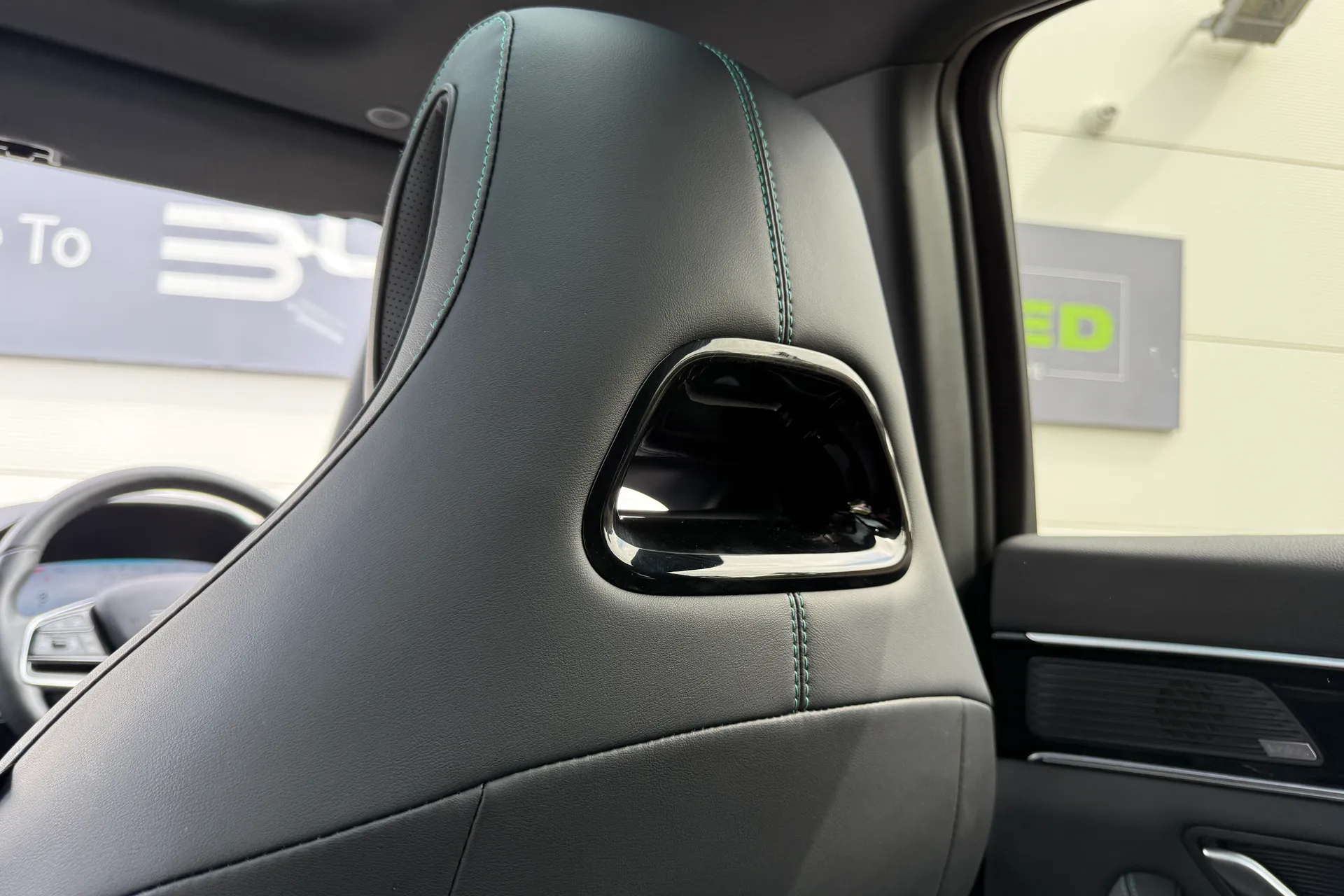 BYD SEAL U thumbnail image number 32