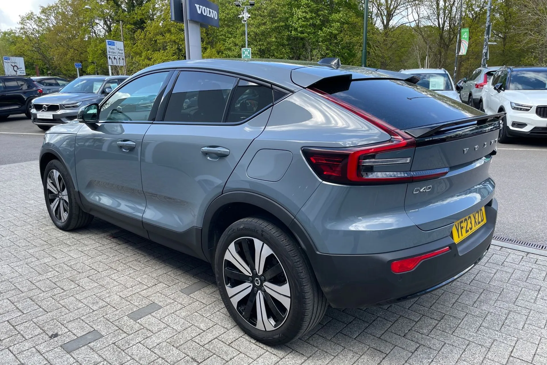 Volvo C40 thumbnail image number 9