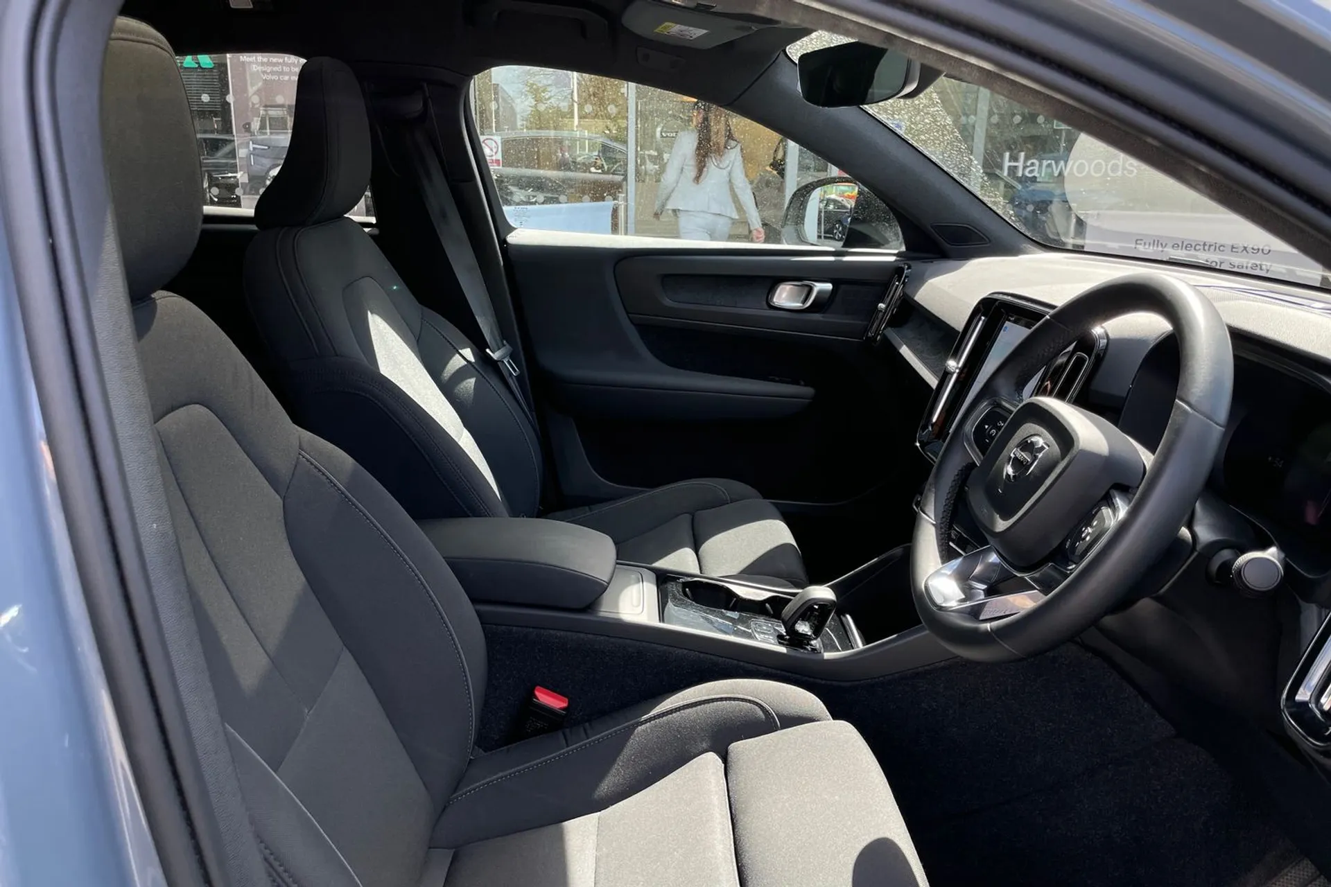 Volvo C40 thumbnail image number 25