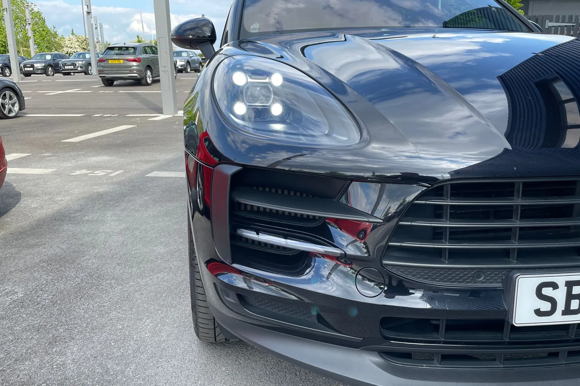 Porsche MACAN thumbnail image number 46