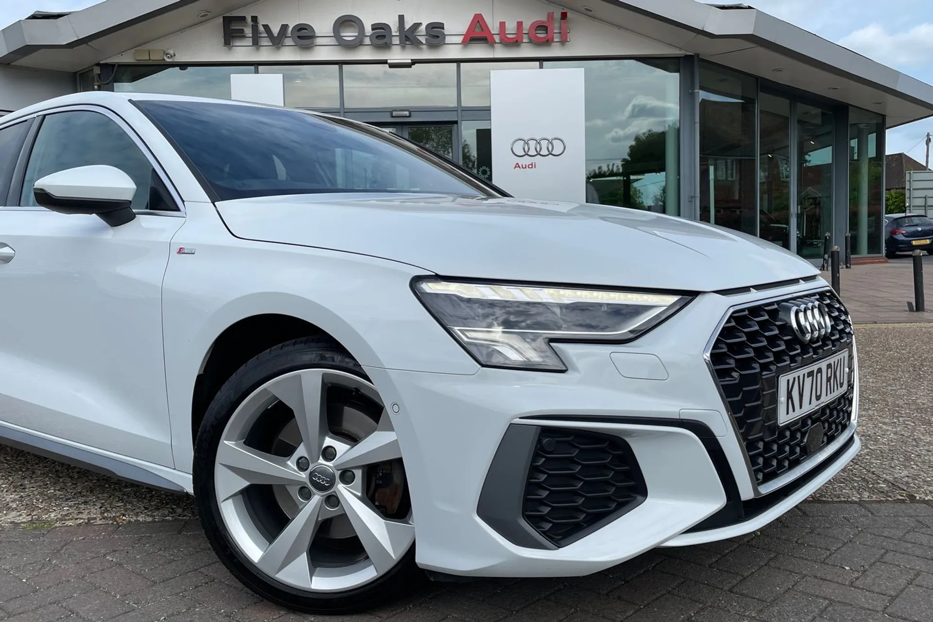 Audi A3 thumbnail image number 21