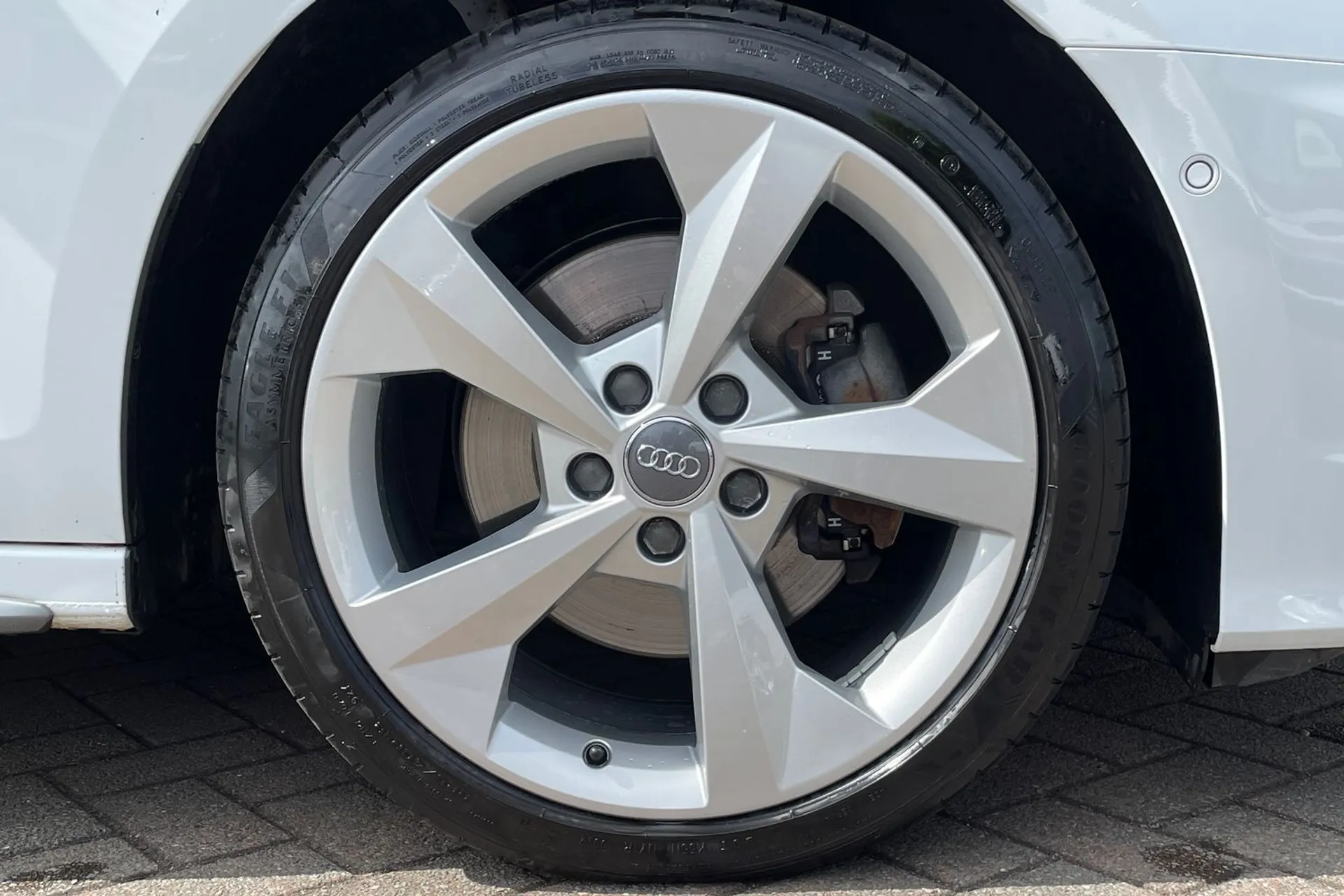 Audi A3 thumbnail image number 8