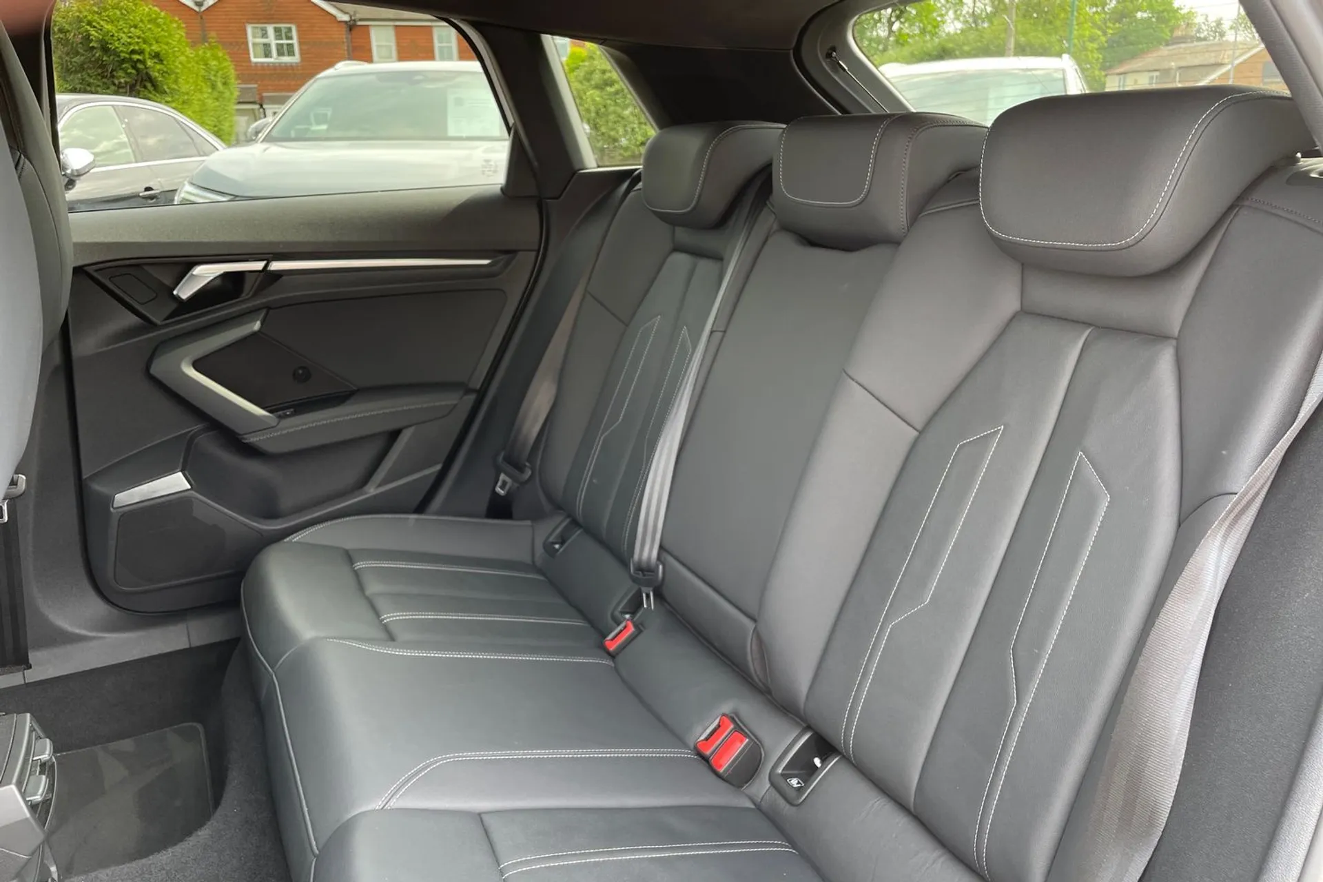 Audi A3 thumbnail image number 36
