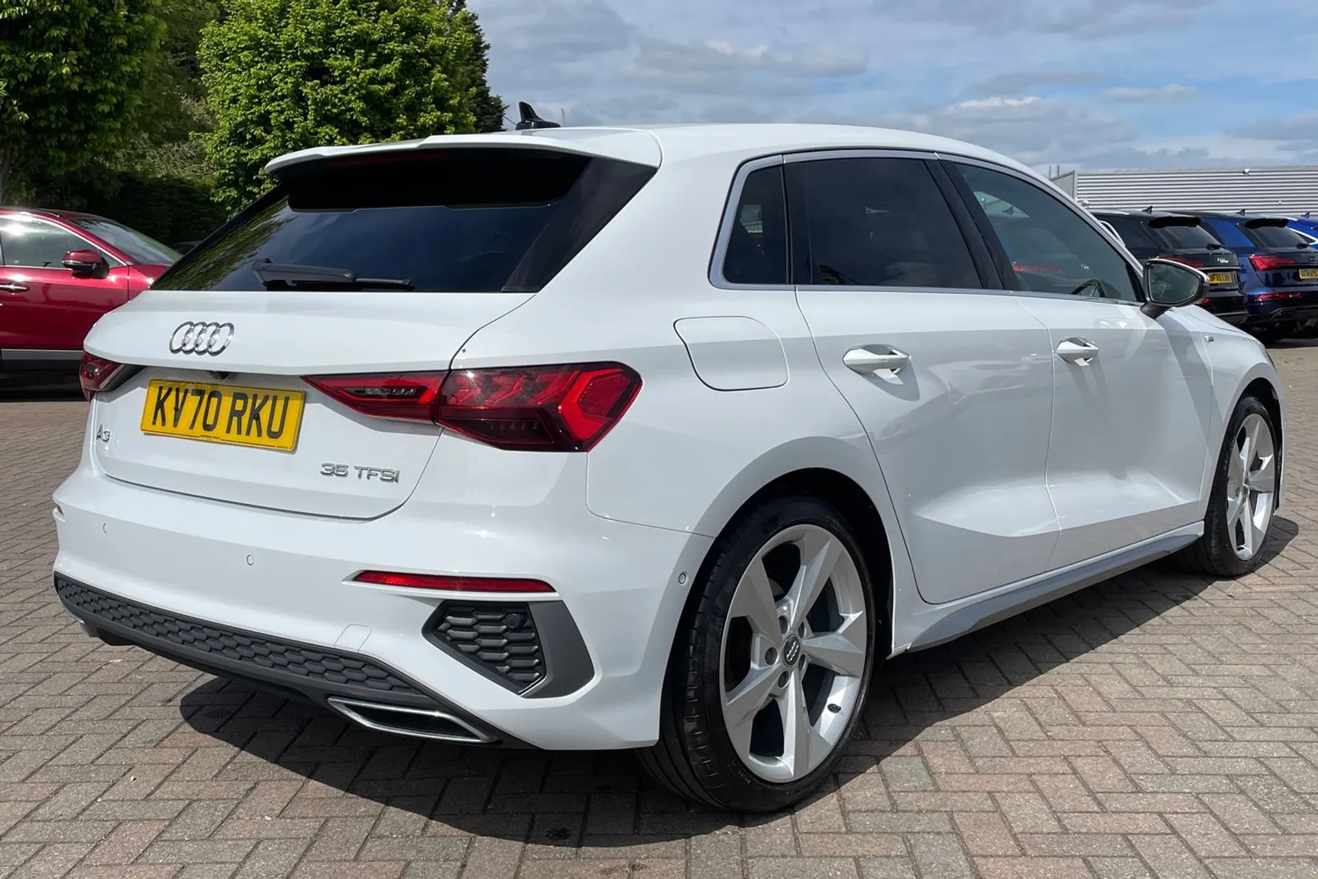 Audi A3 thumbnail image number 4