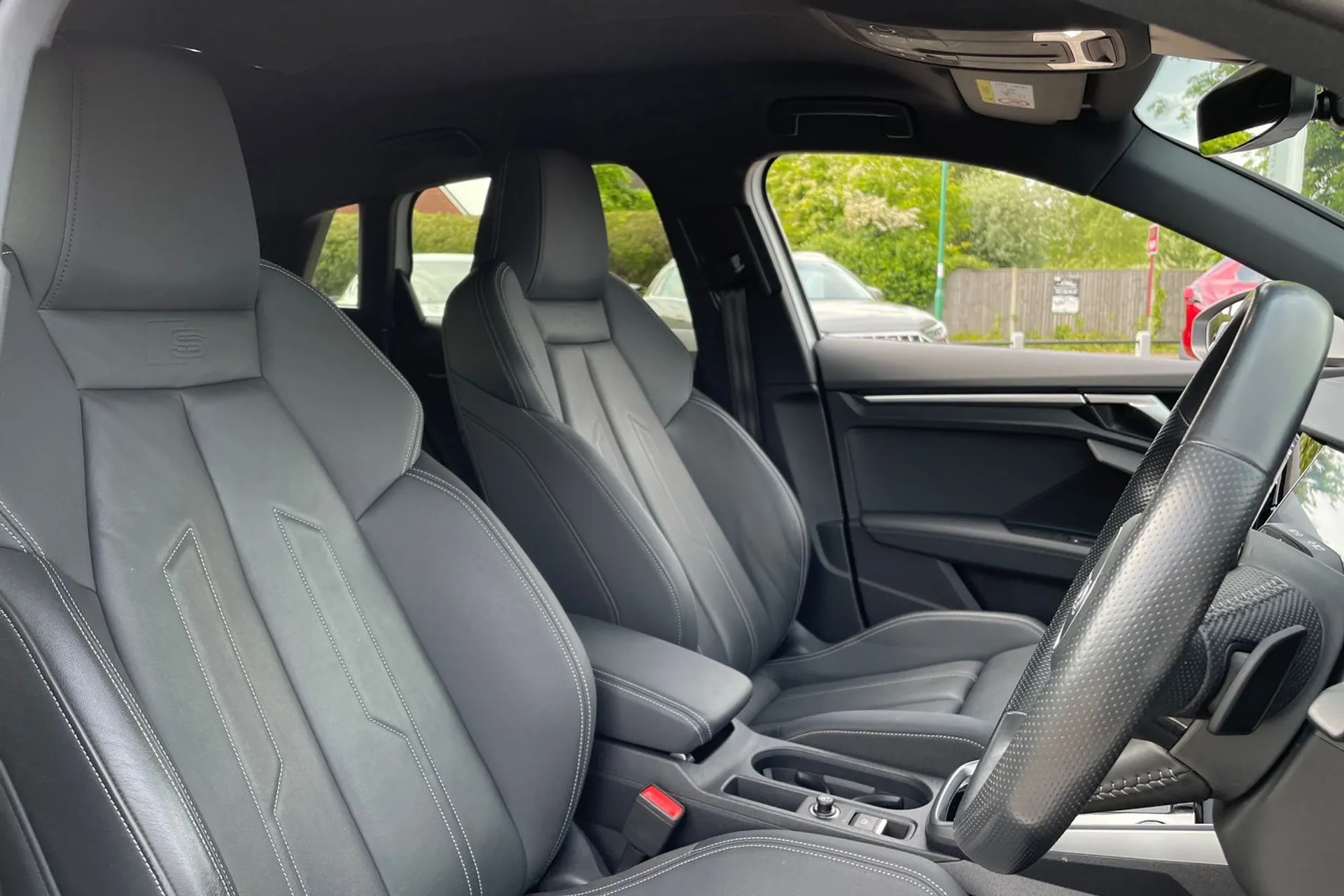 Audi A3 thumbnail image number 24