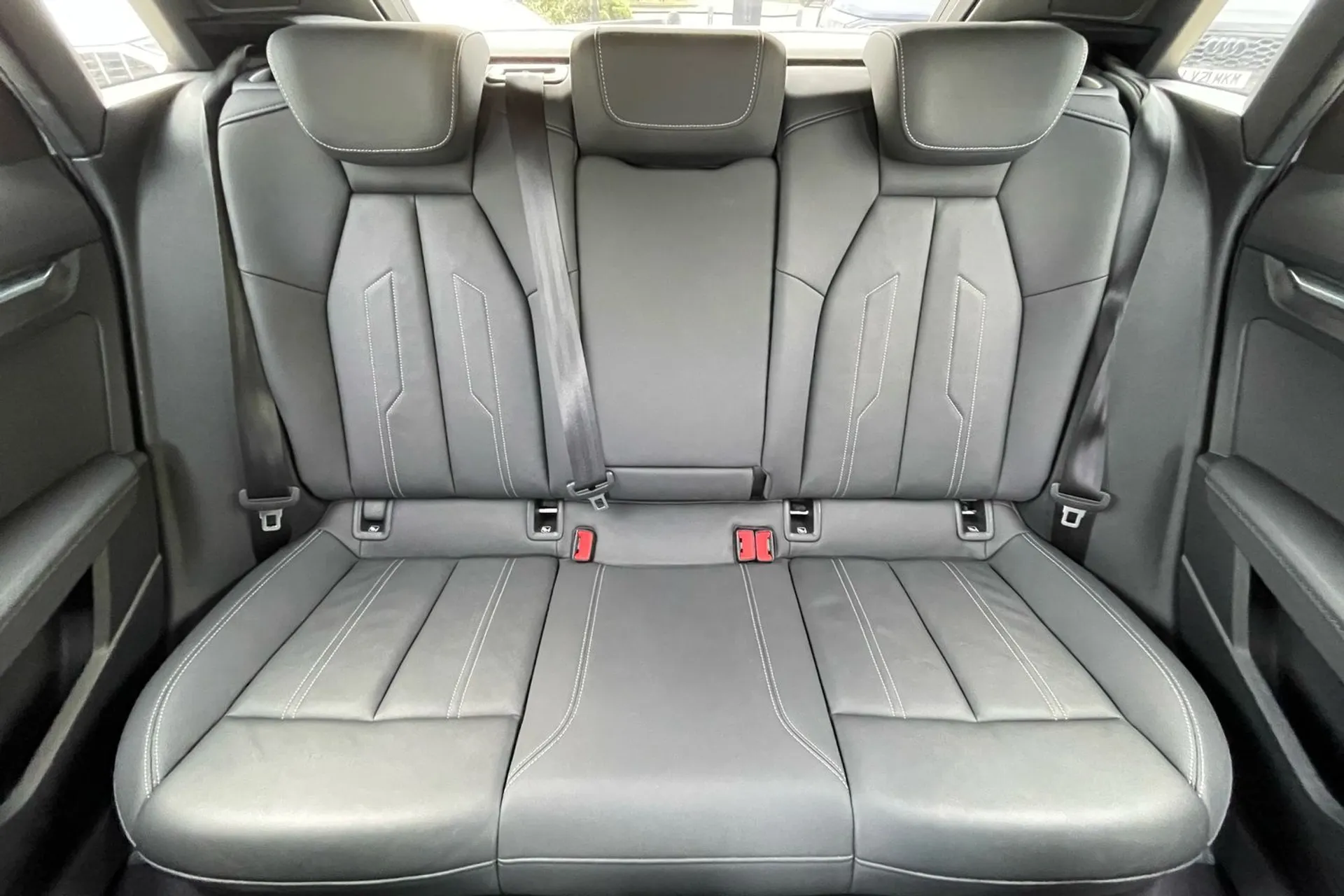 Audi A3 thumbnail image number 7