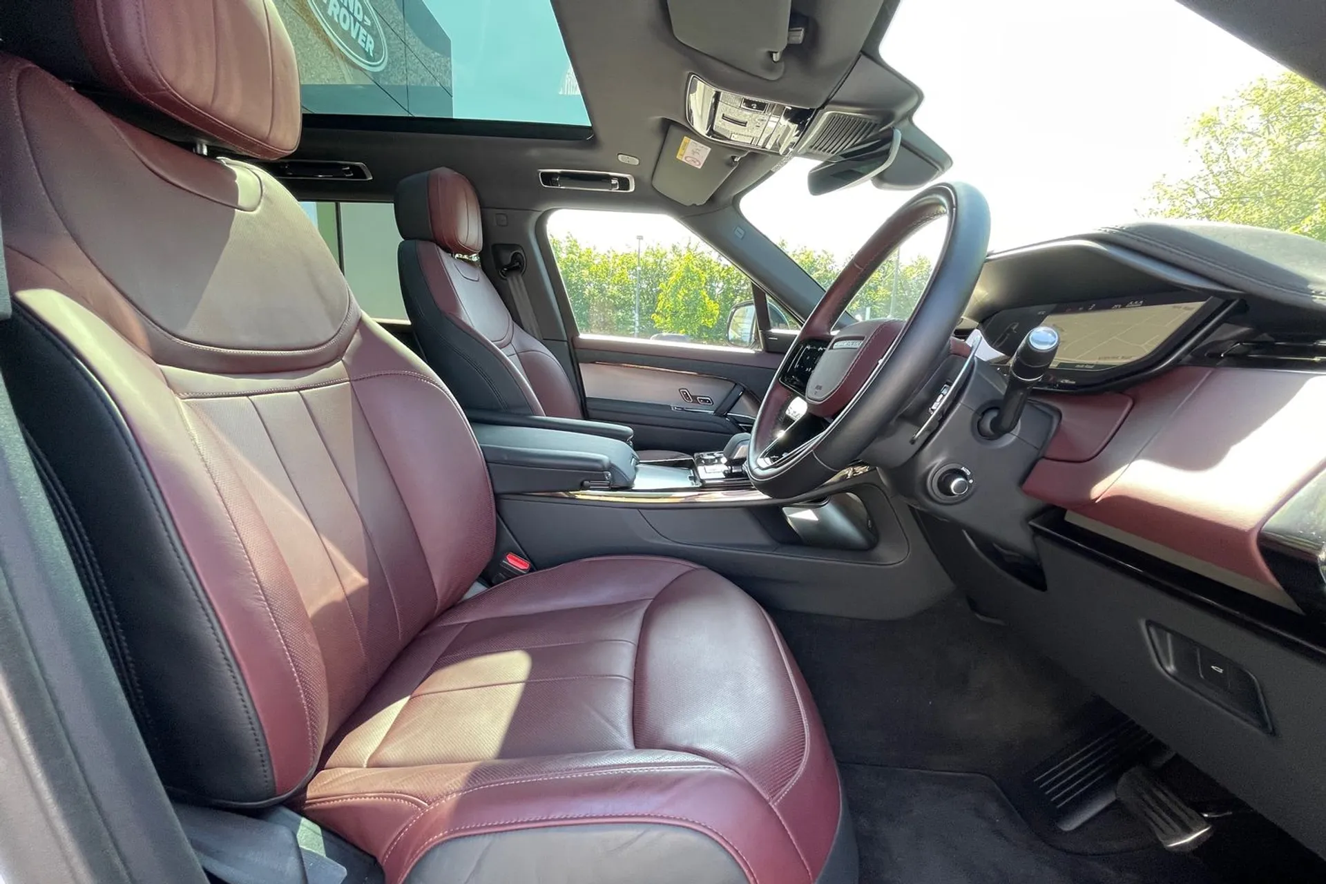 LAND ROVER RANGE ROVER SPORT thumbnail image number 9