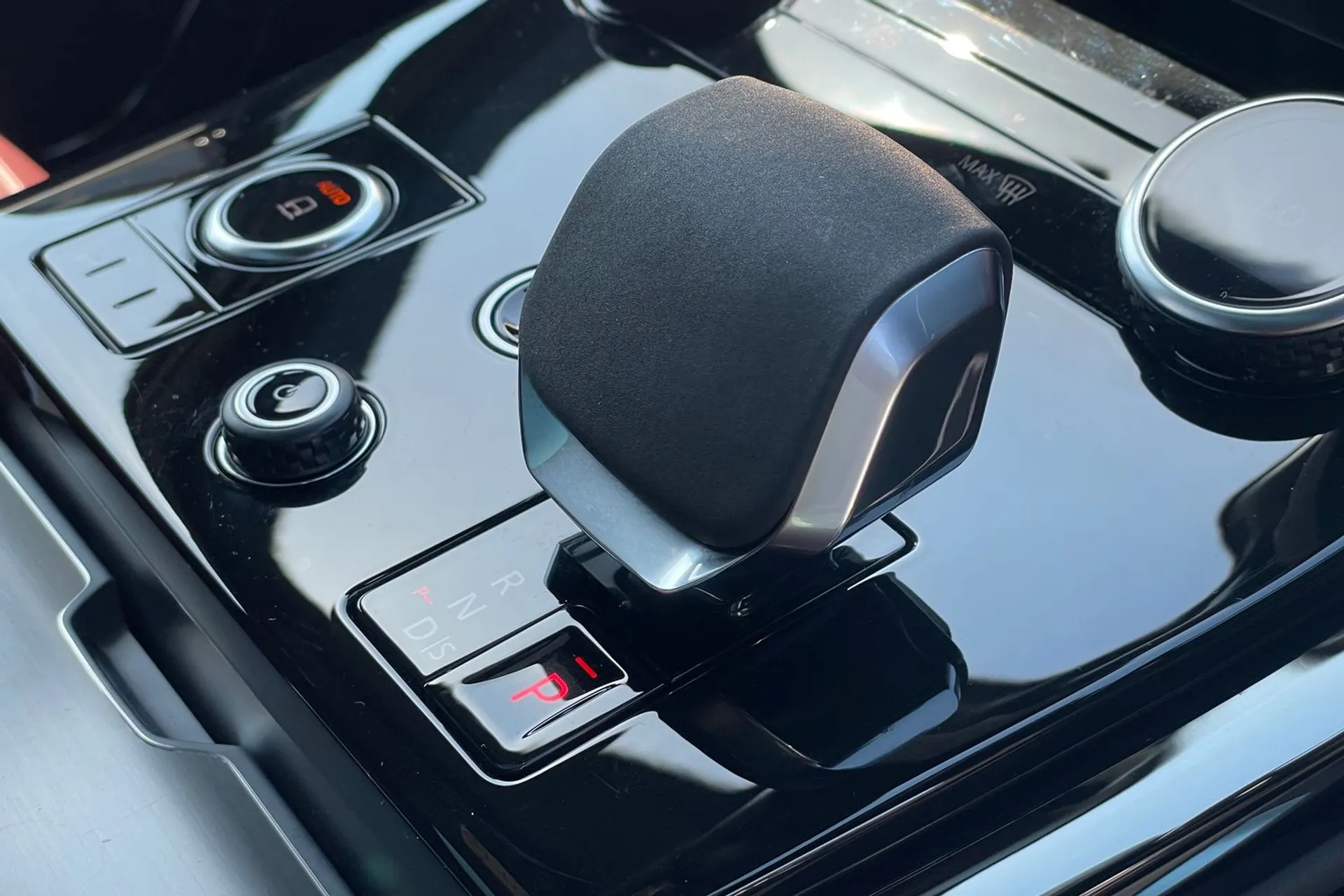 LAND ROVER RANGE ROVER SPORT thumbnail image number 20