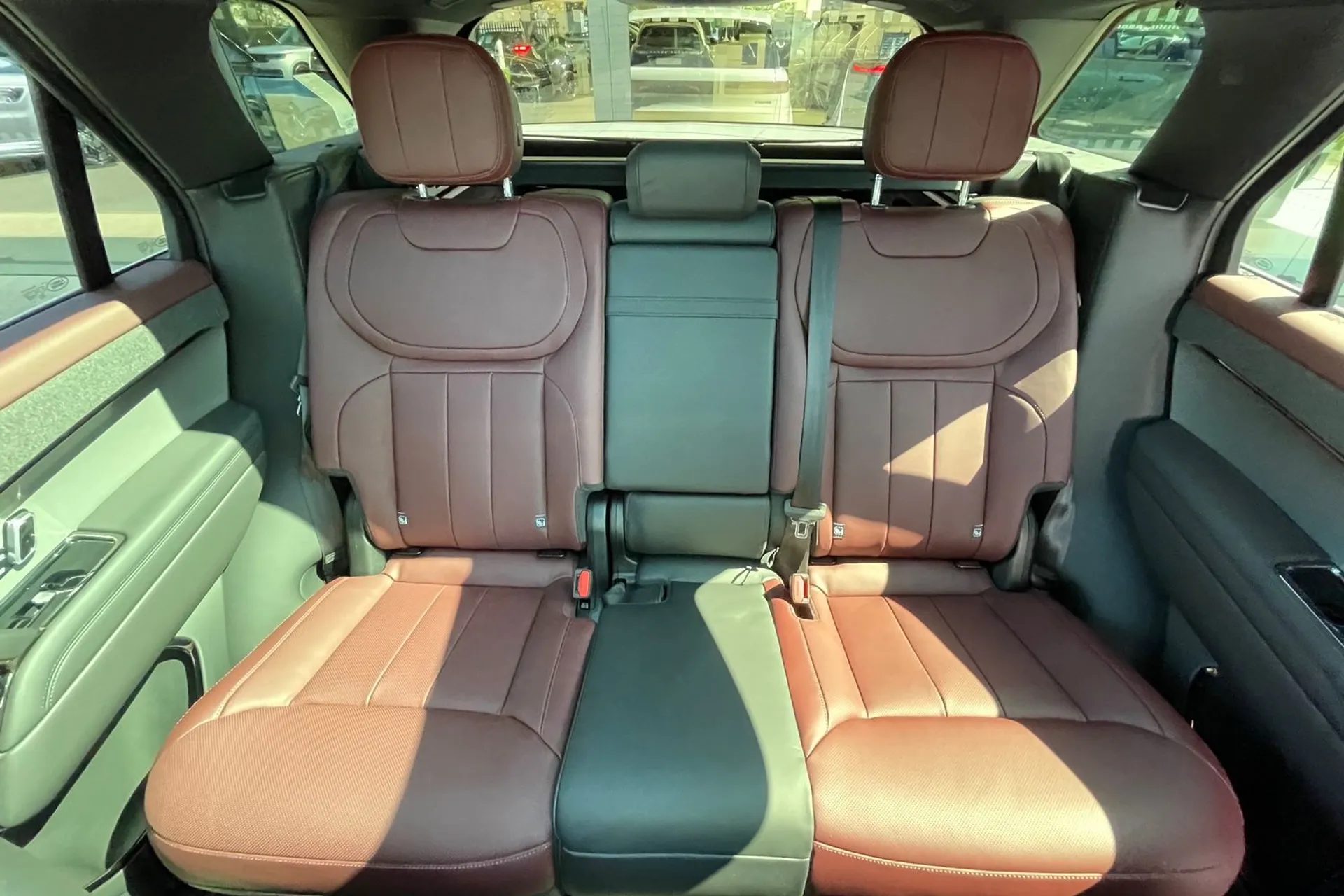 LAND ROVER RANGE ROVER SPORT thumbnail image number 11