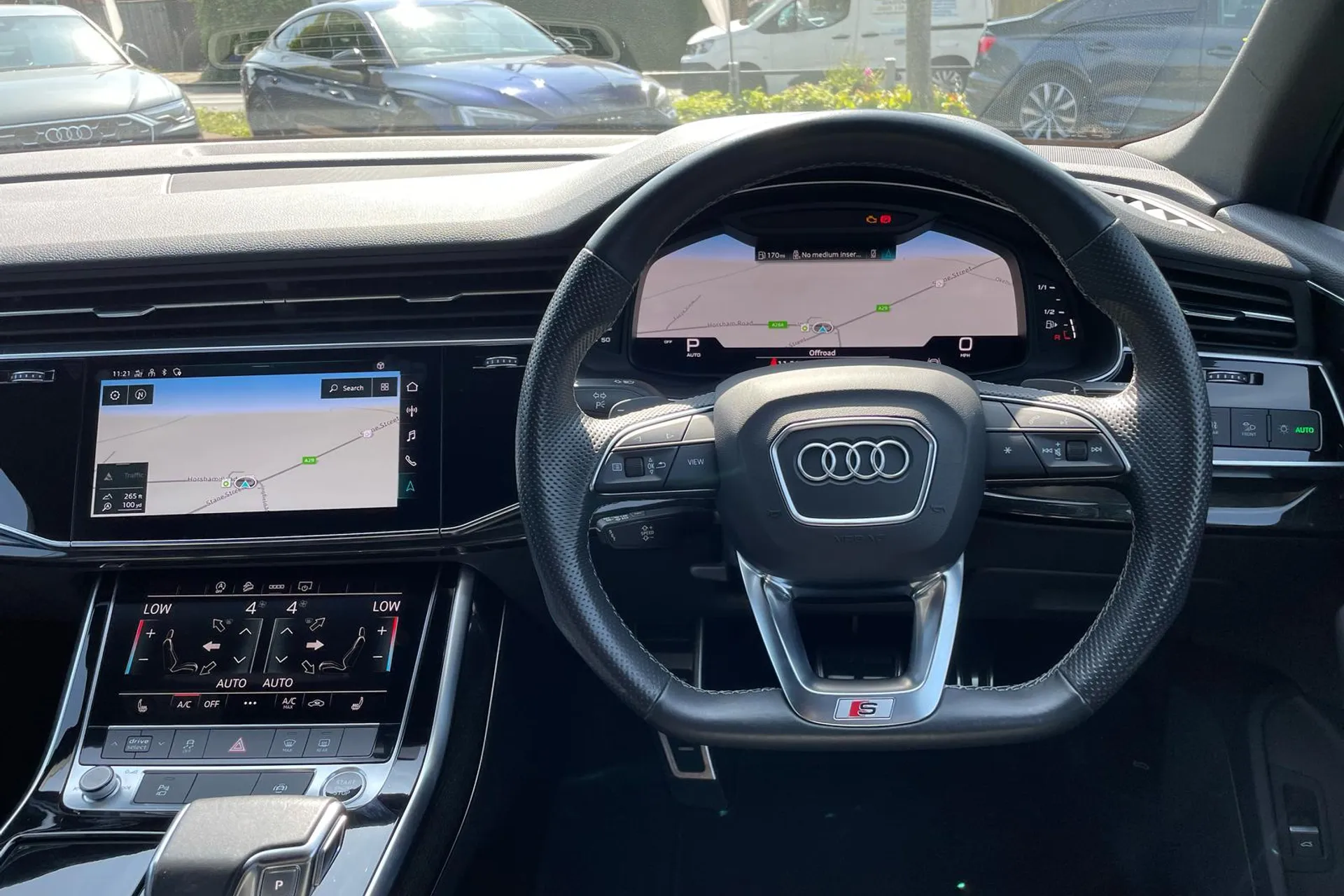Audi Q7 thumbnail image number 36
