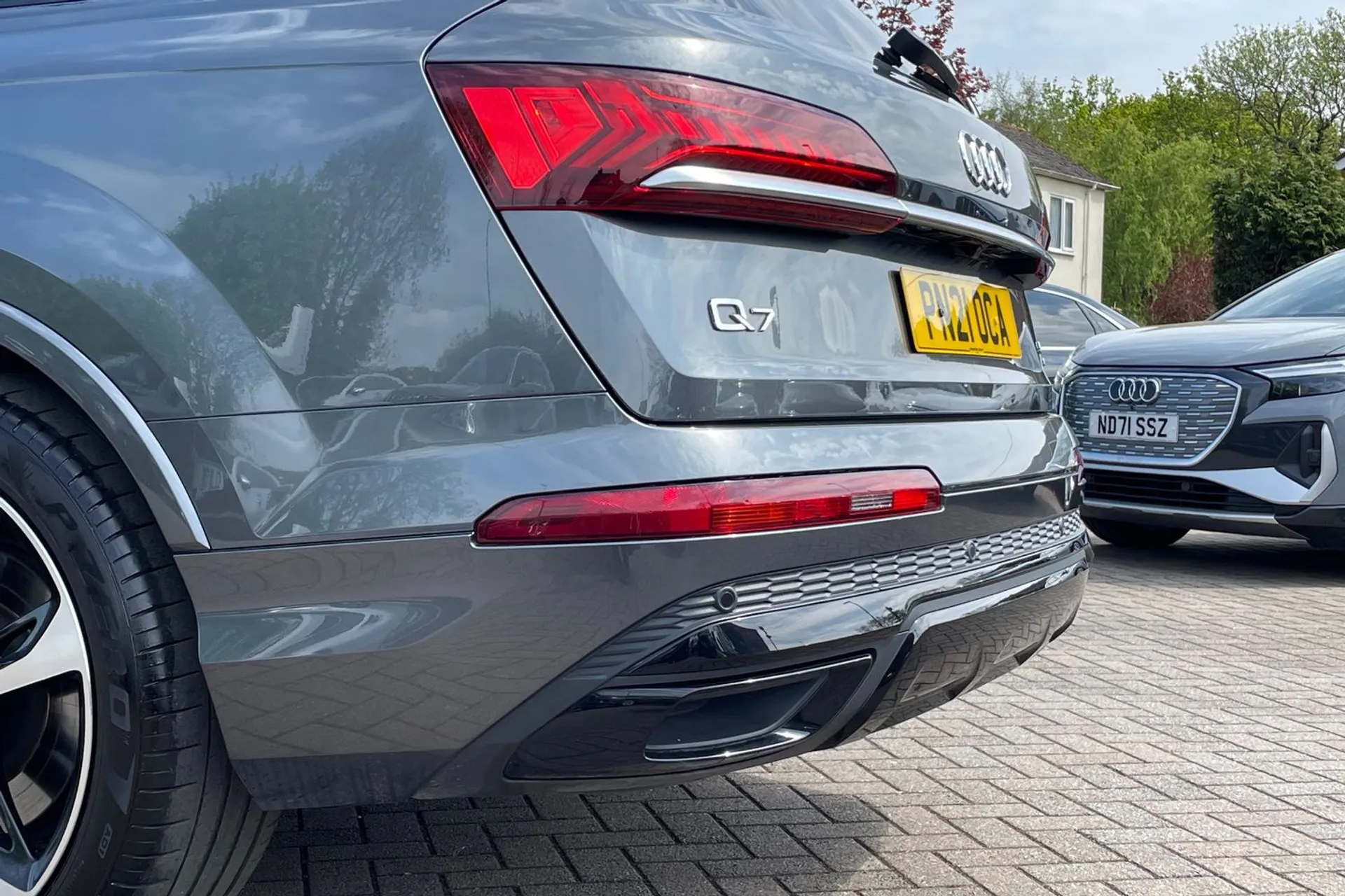Audi Q7 thumbnail image number 45