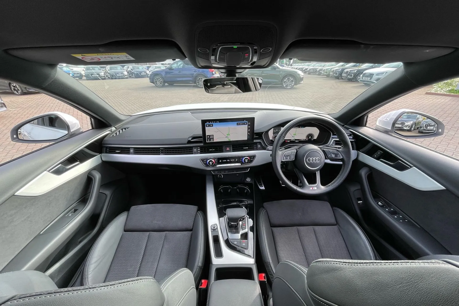 Audi A4 thumbnail image number 3