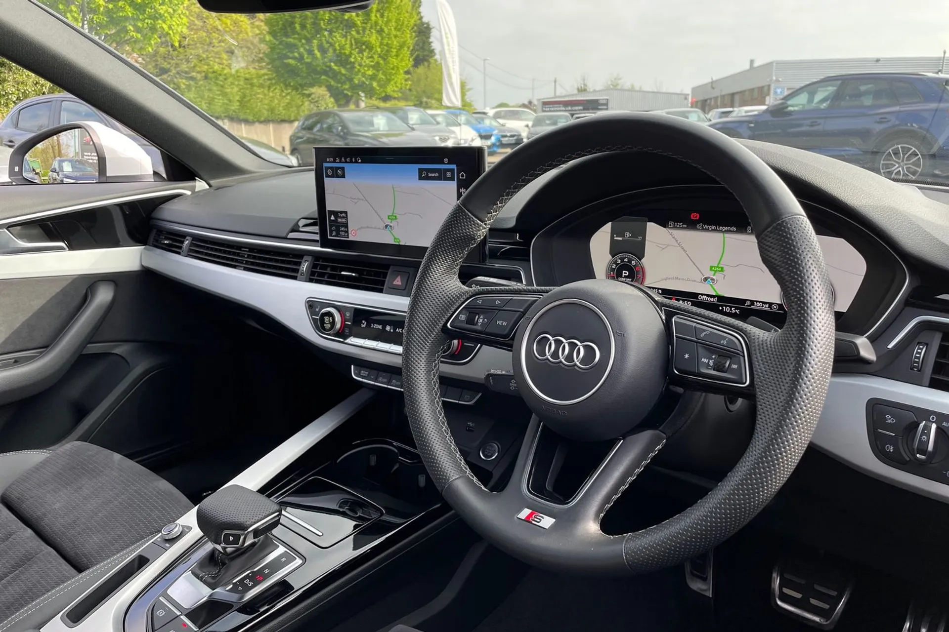 Audi A4 thumbnail image number 24