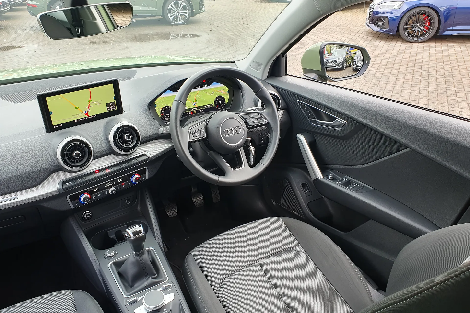 Audi Q2 thumbnail image number 36