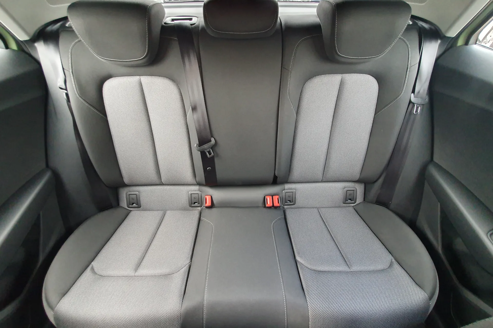 Audi Q2 thumbnail image number 7