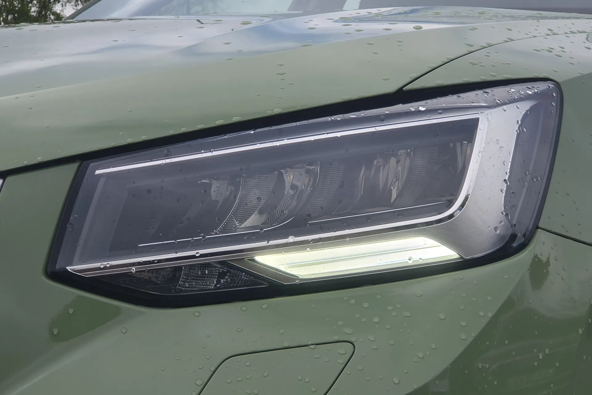 Audi Q2 thumbnail image number 42
