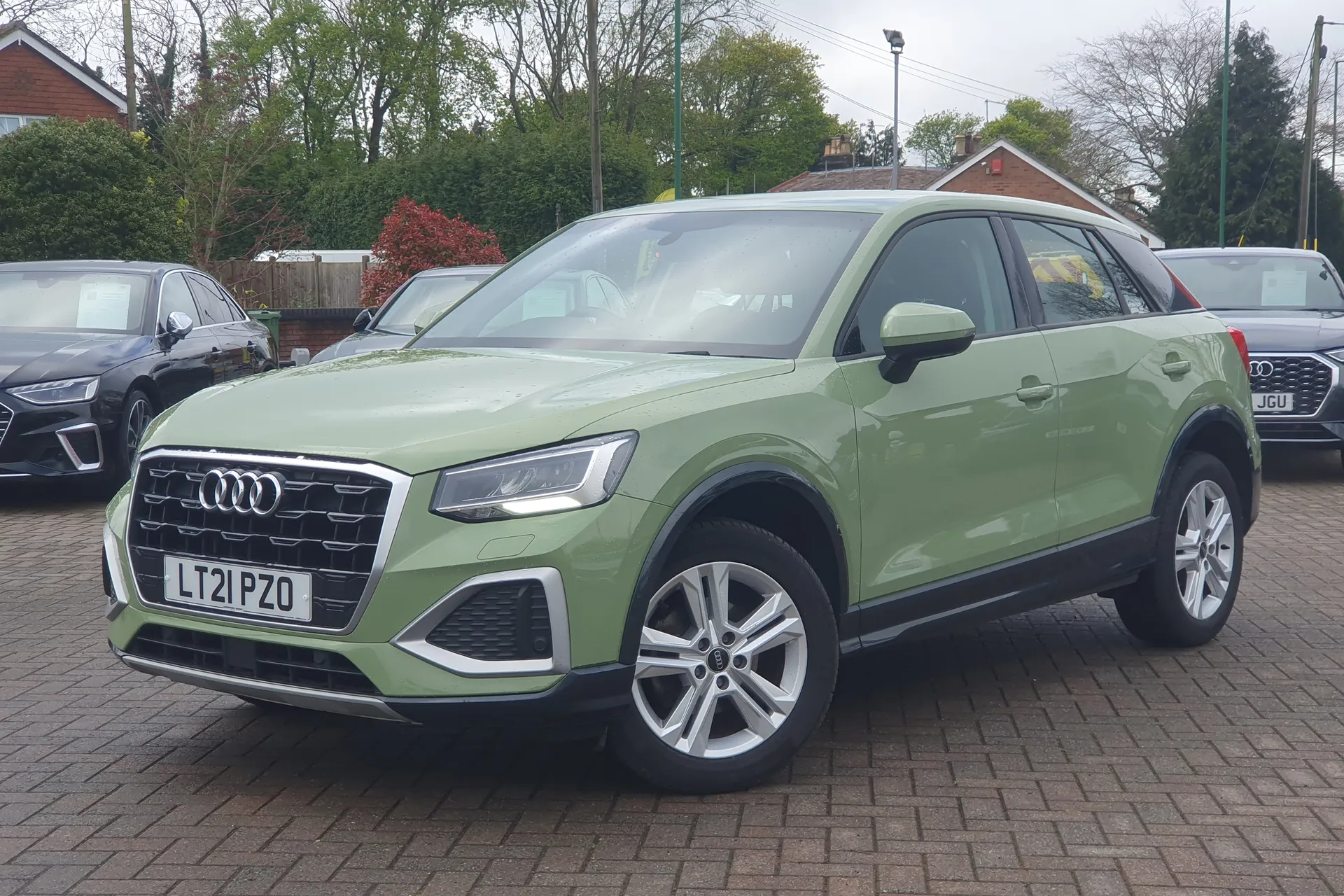 Audi Q2 thumbnail image number 22