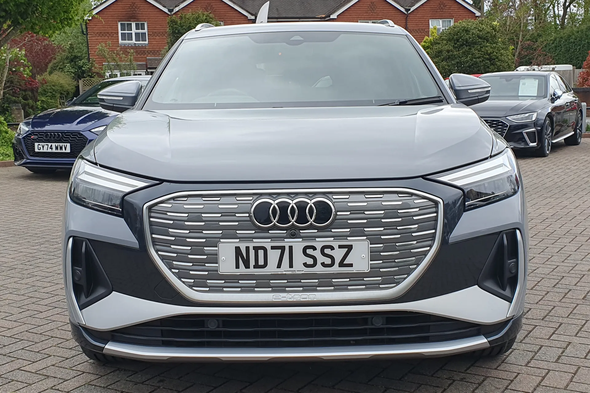 Audi Q4 thumbnail image number 21