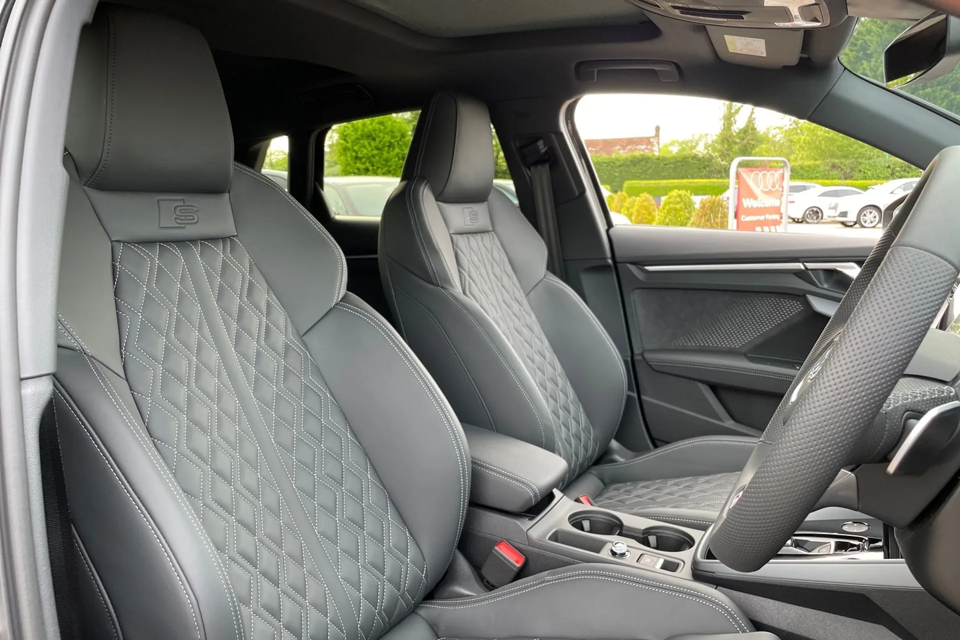 Audi A3 thumbnail image number 35