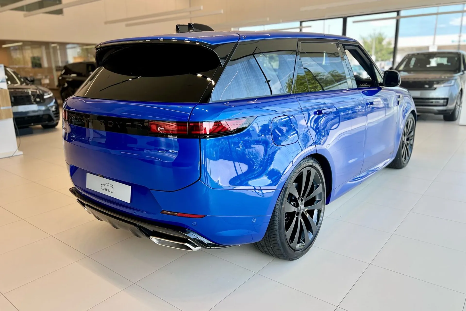 LAND ROVER RANGE ROVER SPORT thumbnail image number 11