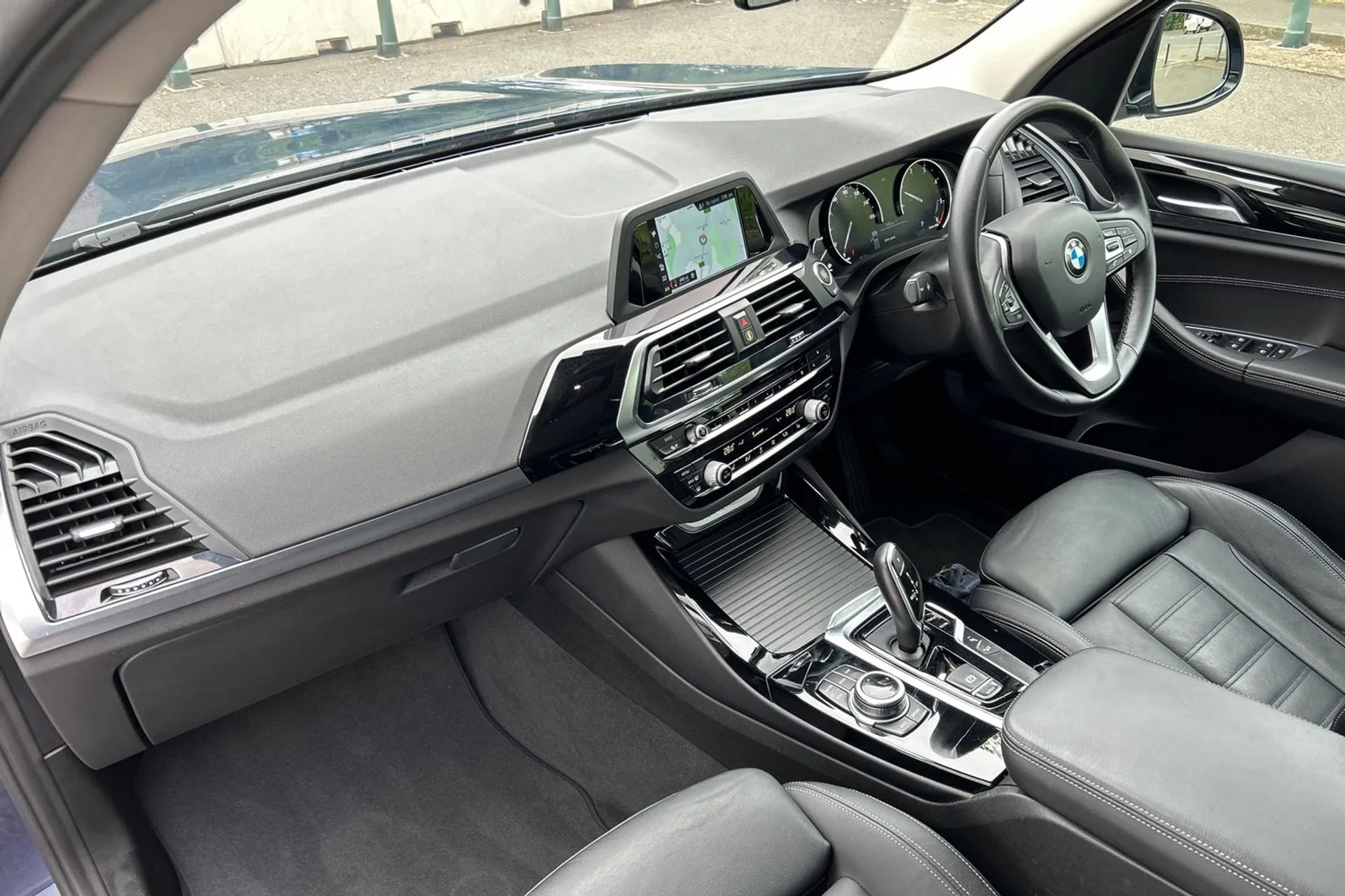 BMW X3 thumbnail image number 17