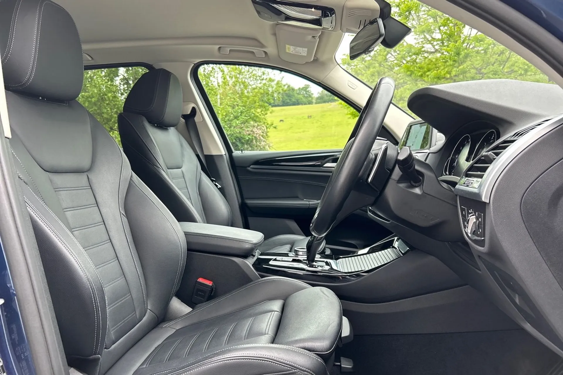 BMW X3 thumbnail image number 11