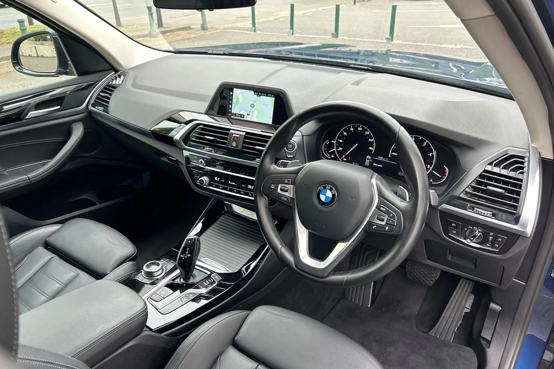 BMW X3 thumbnail image number 12