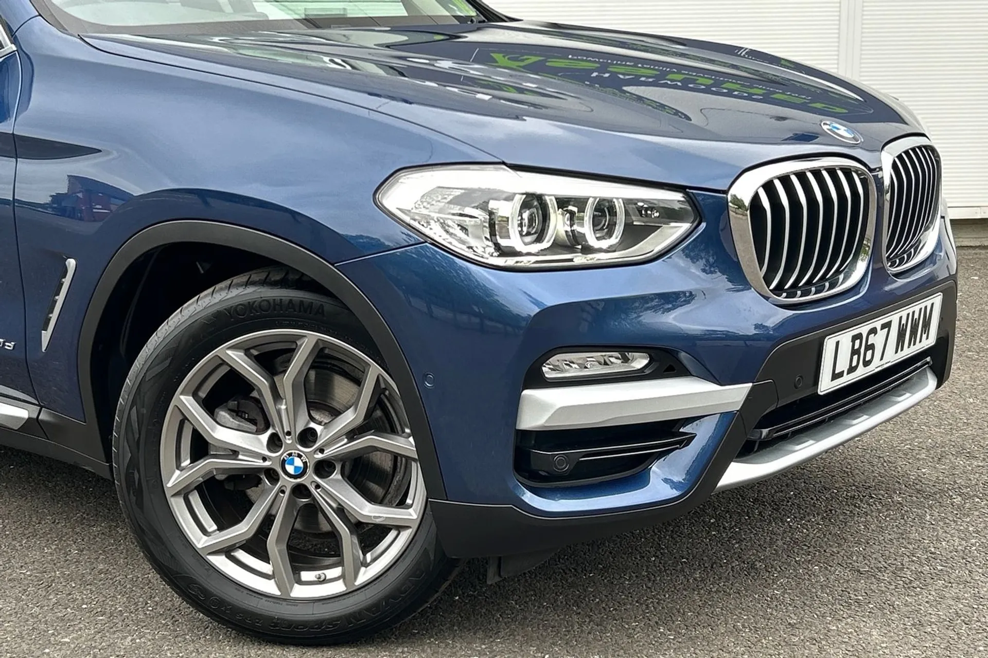 BMW X3 thumbnail image number 21