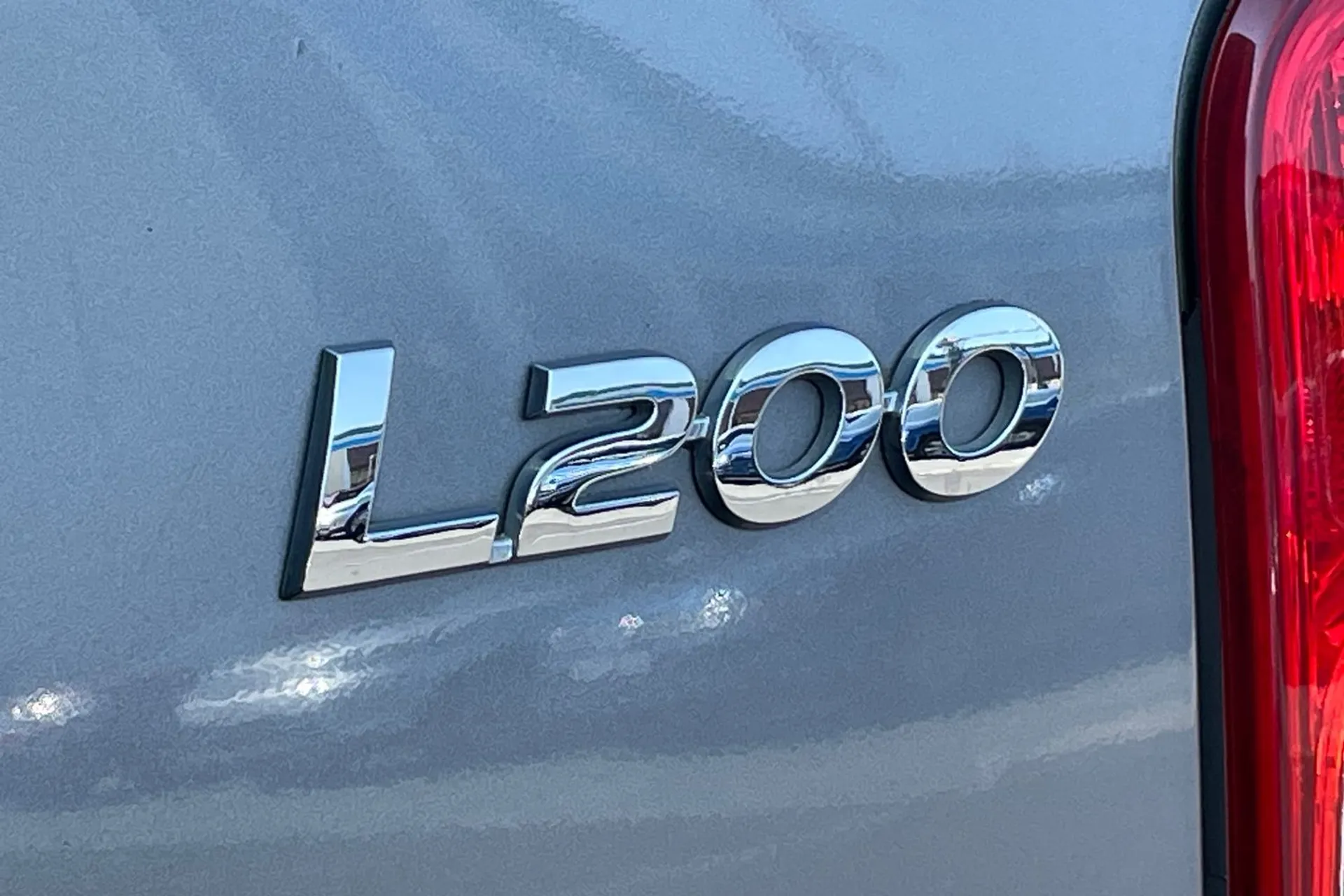 MITSUBISHI L200 thumbnail image number 29
