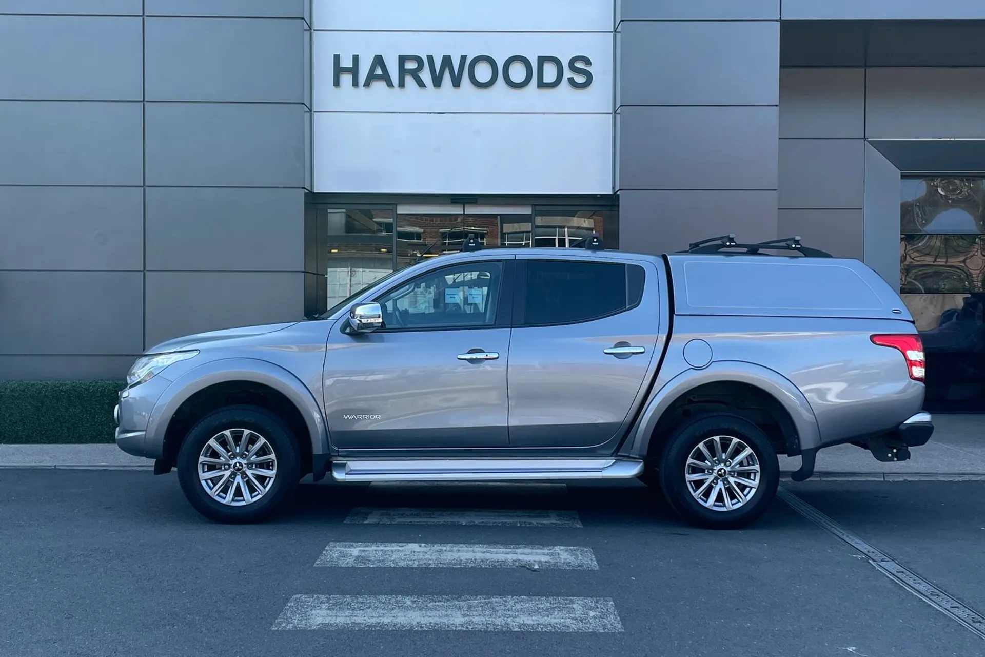 MITSUBISHI L200 thumbnail image number 11