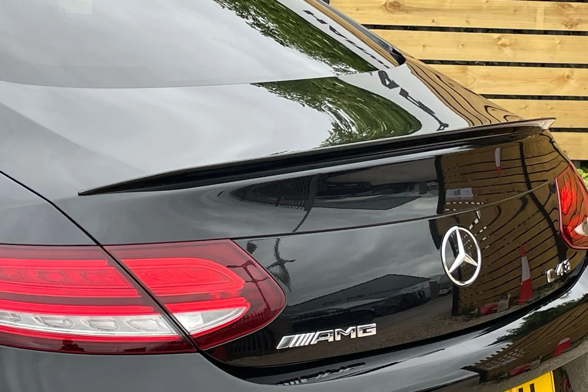 MERCEDES-BENZ C CLASS thumbnail image number 16