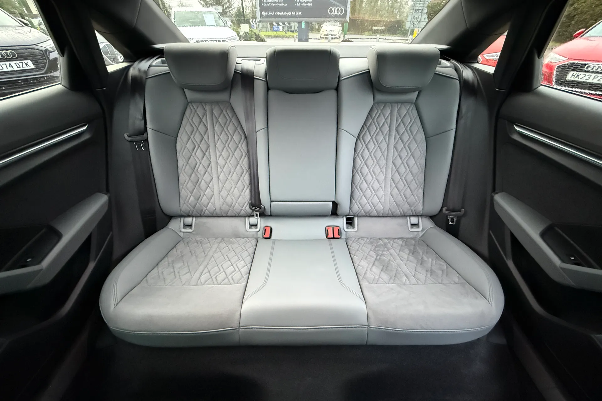 Audi A3 thumbnail image number 40