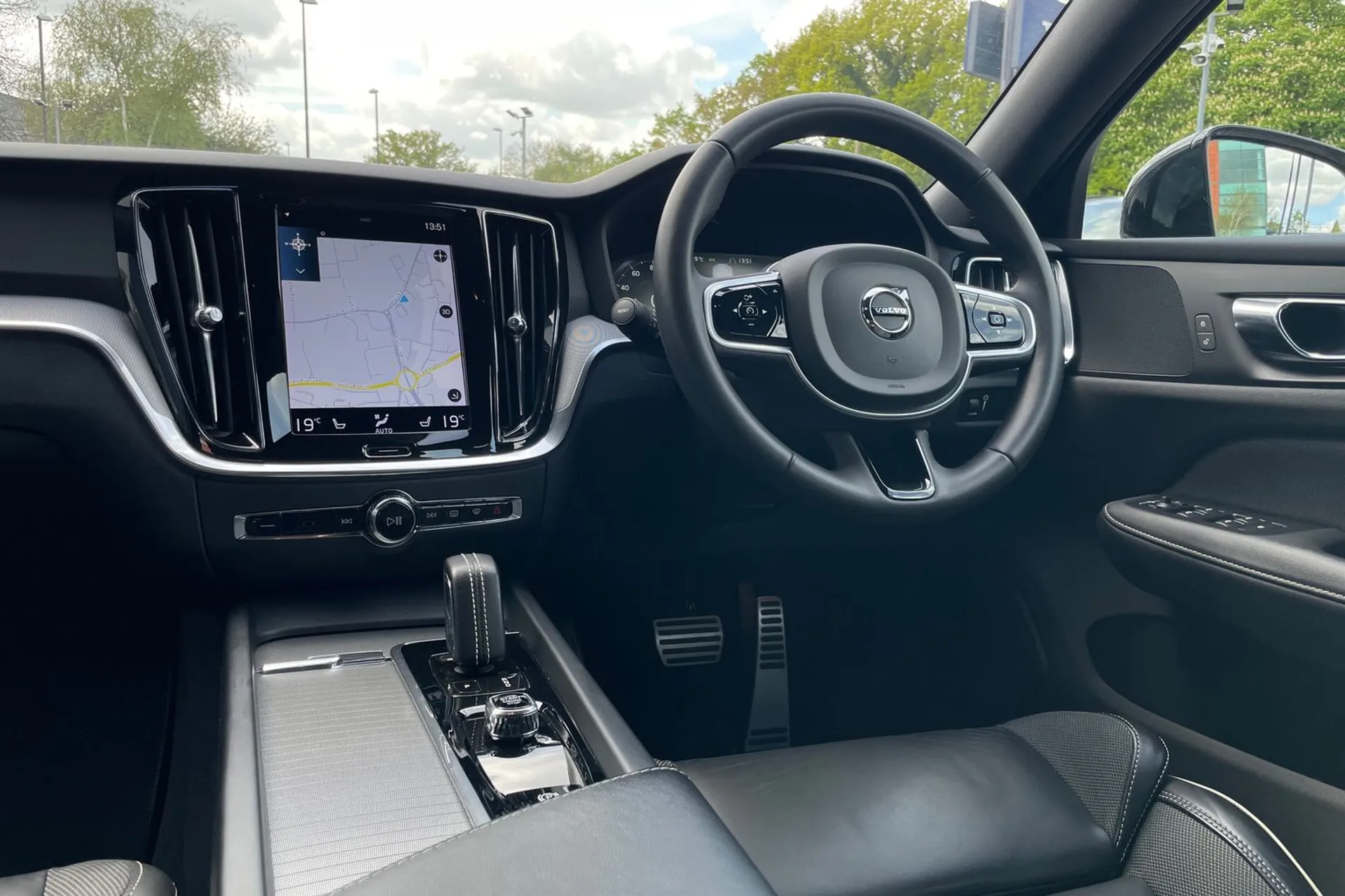Volvo S60 thumbnail image number 34