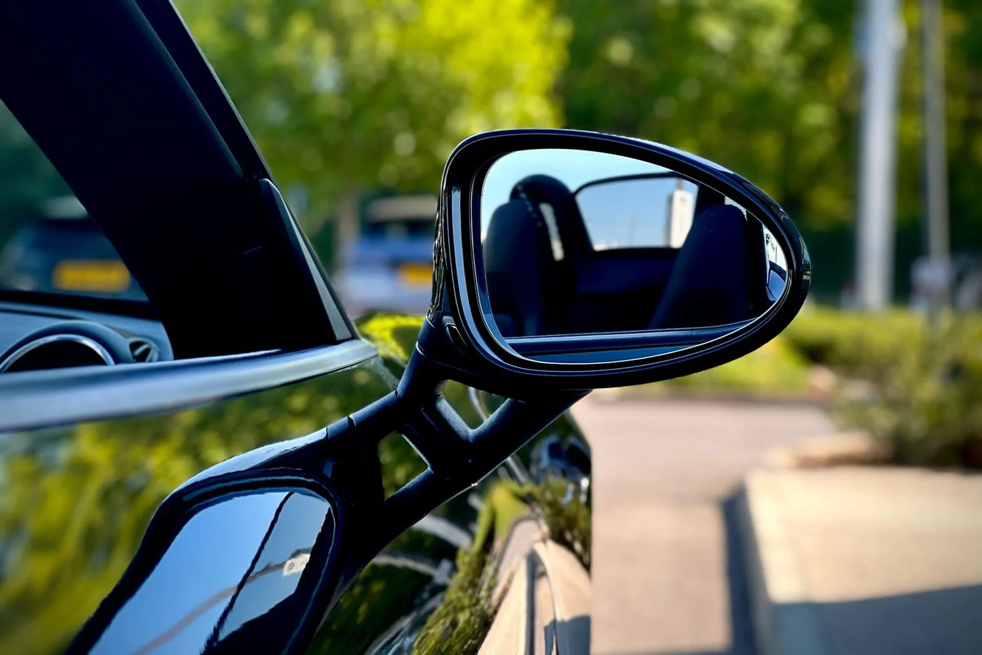 Porsche BOXSTER thumbnail image number 20