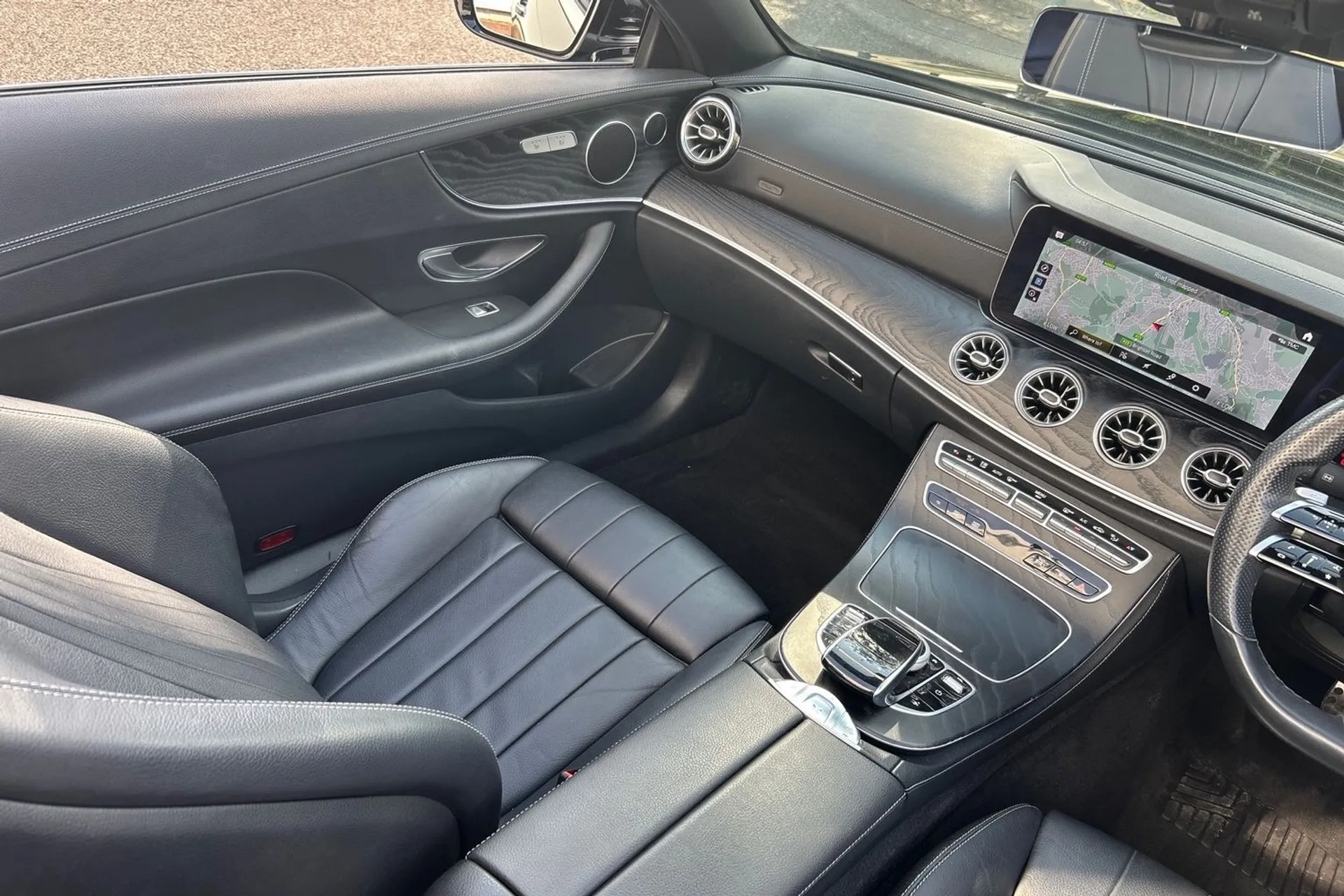 MERCEDES-BENZ E CLASS thumbnail image number 44
