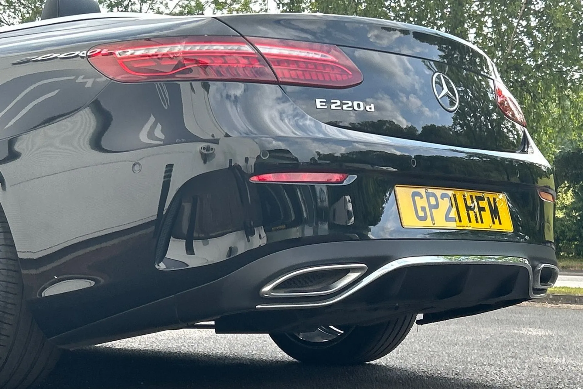 MERCEDES-BENZ E CLASS thumbnail image number 61