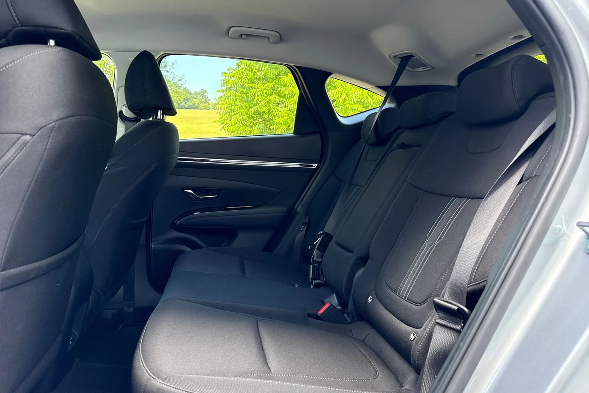 HYUNDAI TUCSON thumbnail image number 12