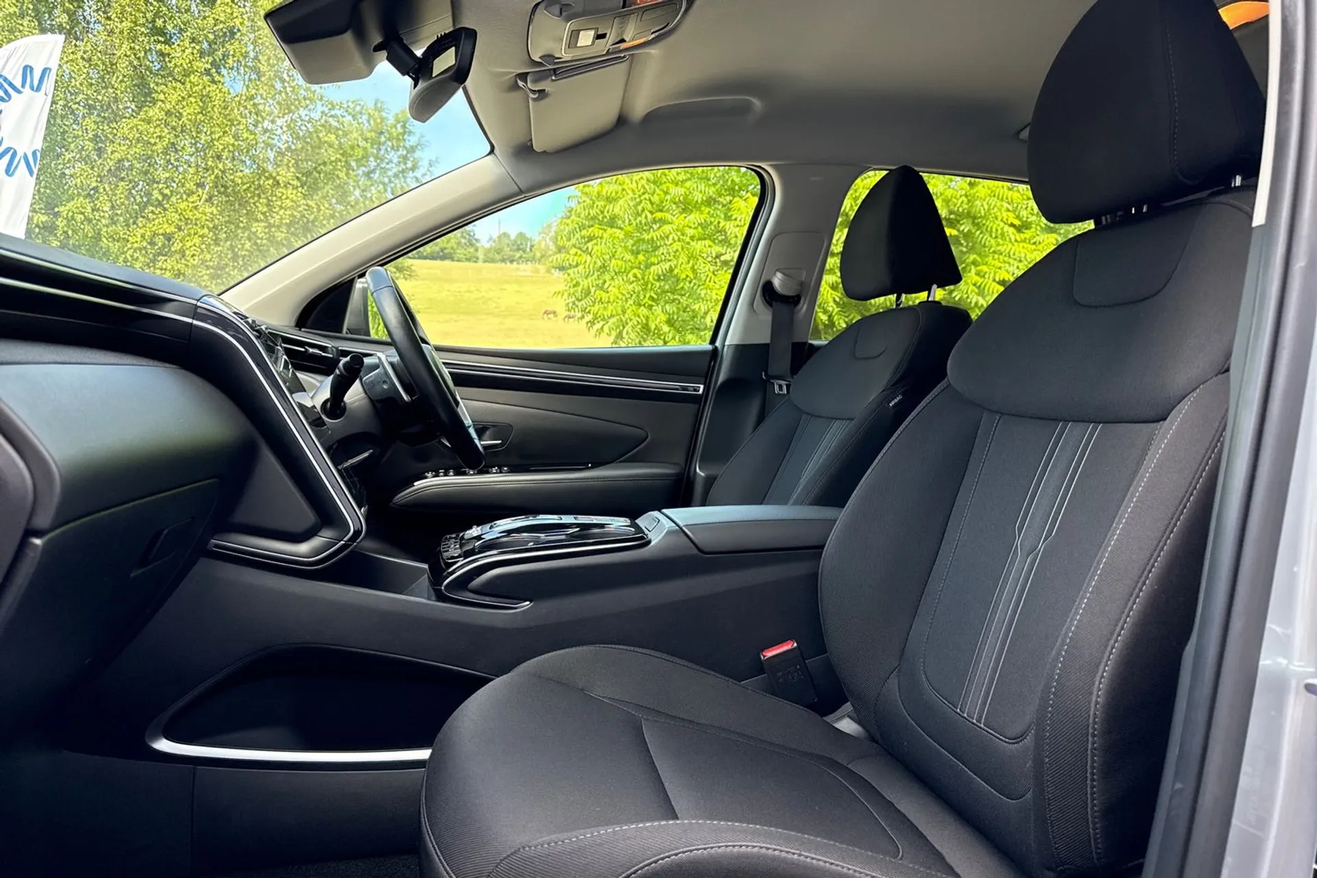 HYUNDAI TUCSON thumbnail image number 10