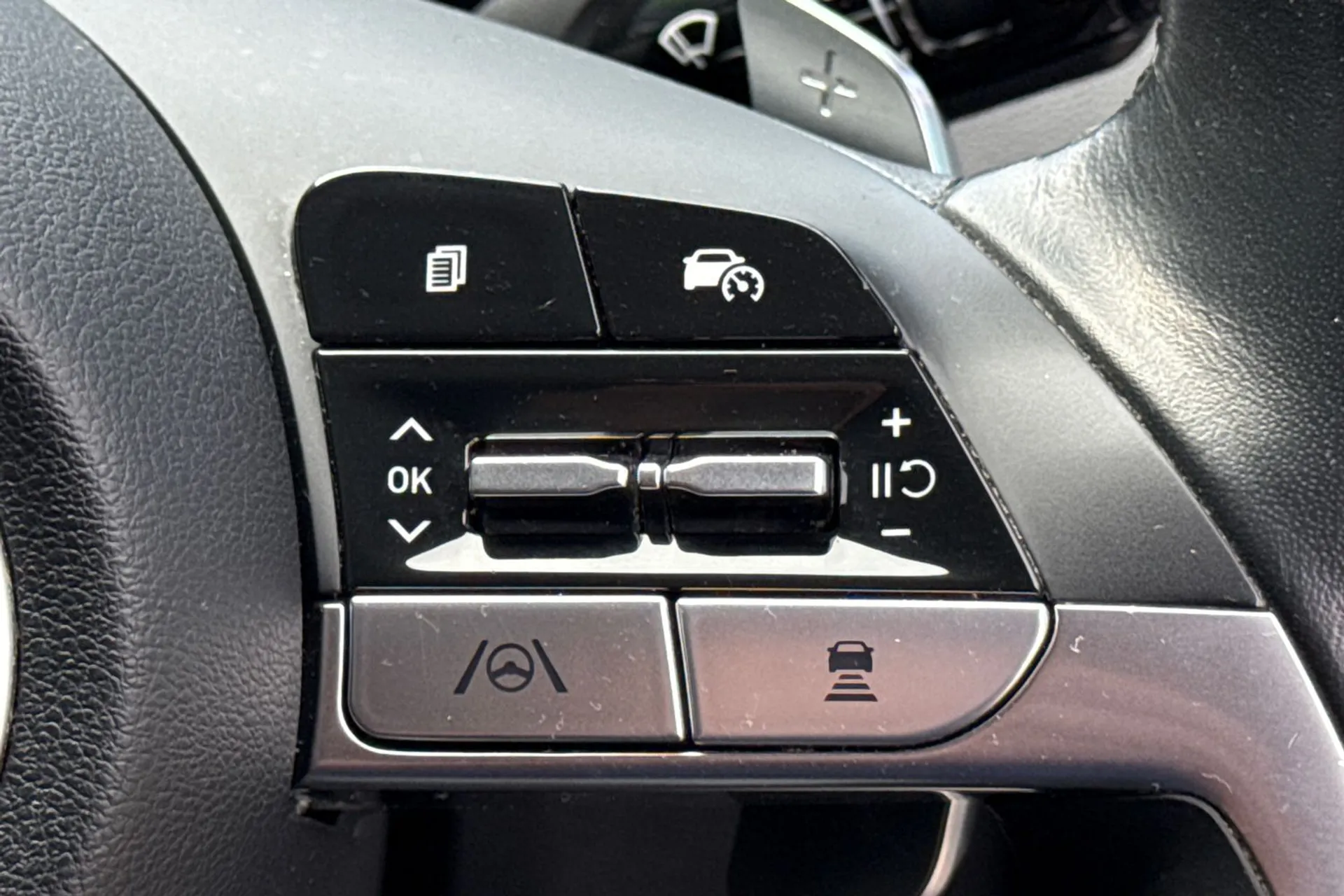HYUNDAI TUCSON thumbnail image number 45
