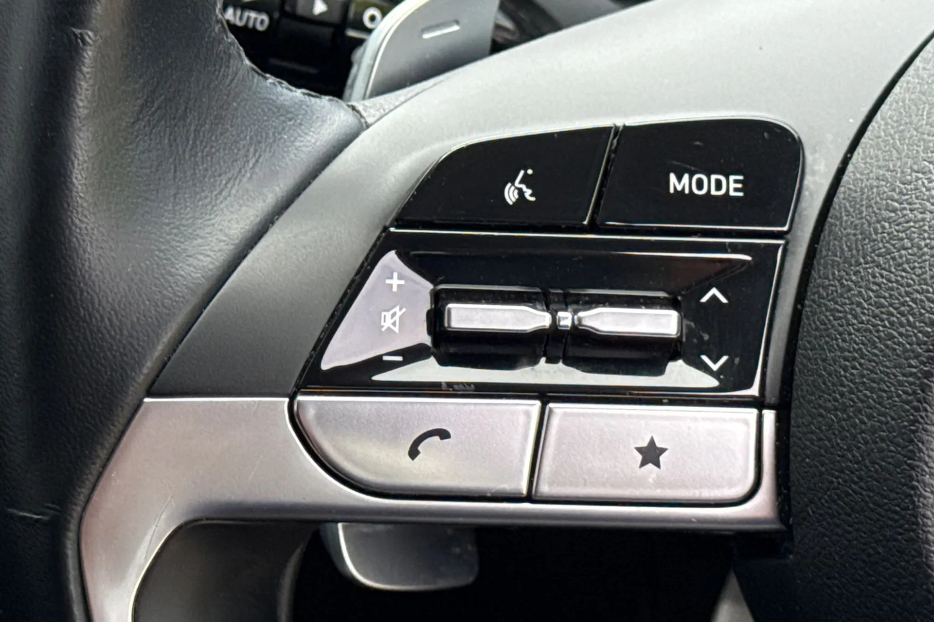 HYUNDAI TUCSON thumbnail image number 44
