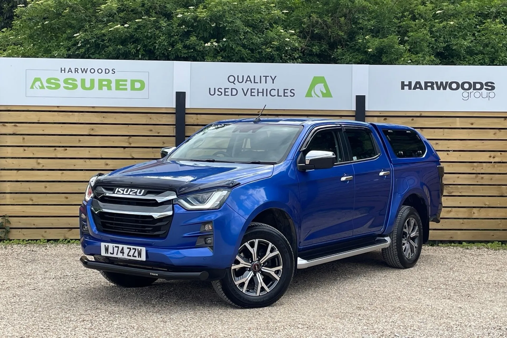 ISUZU D-MAX thumbnail image number 11