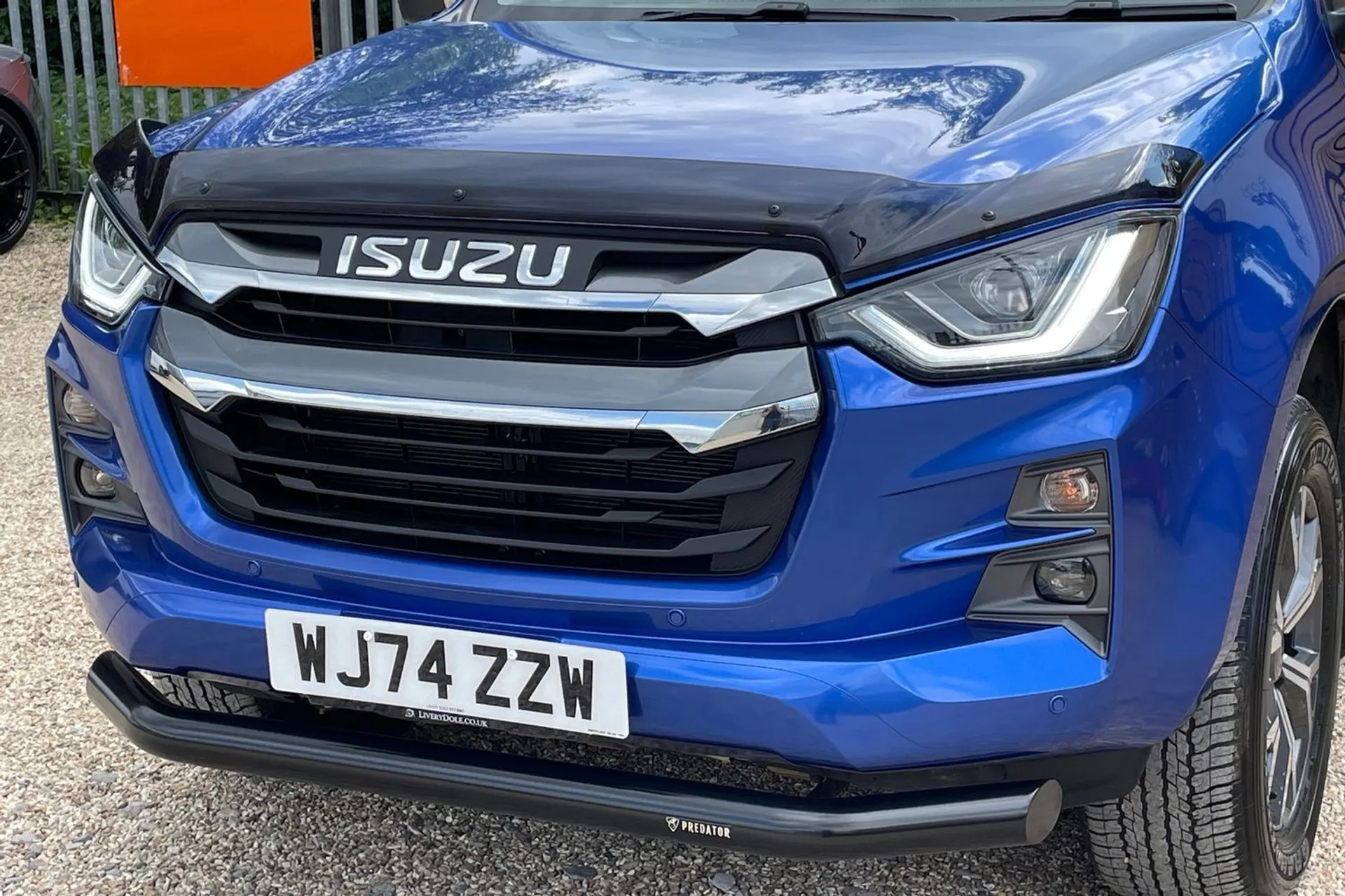 ISUZU D-MAX thumbnail image number 42