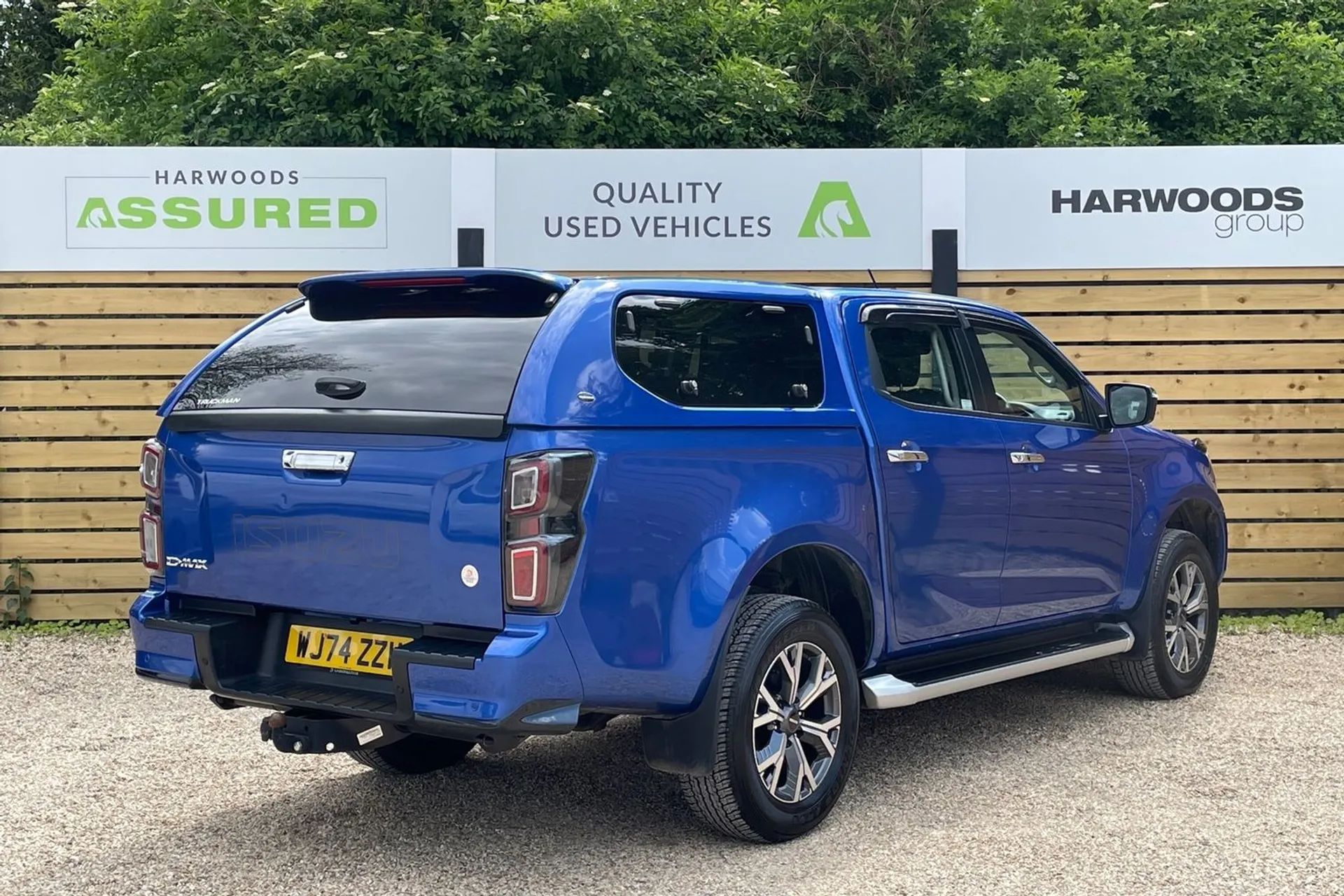 ISUZU D-MAX thumbnail image number 7