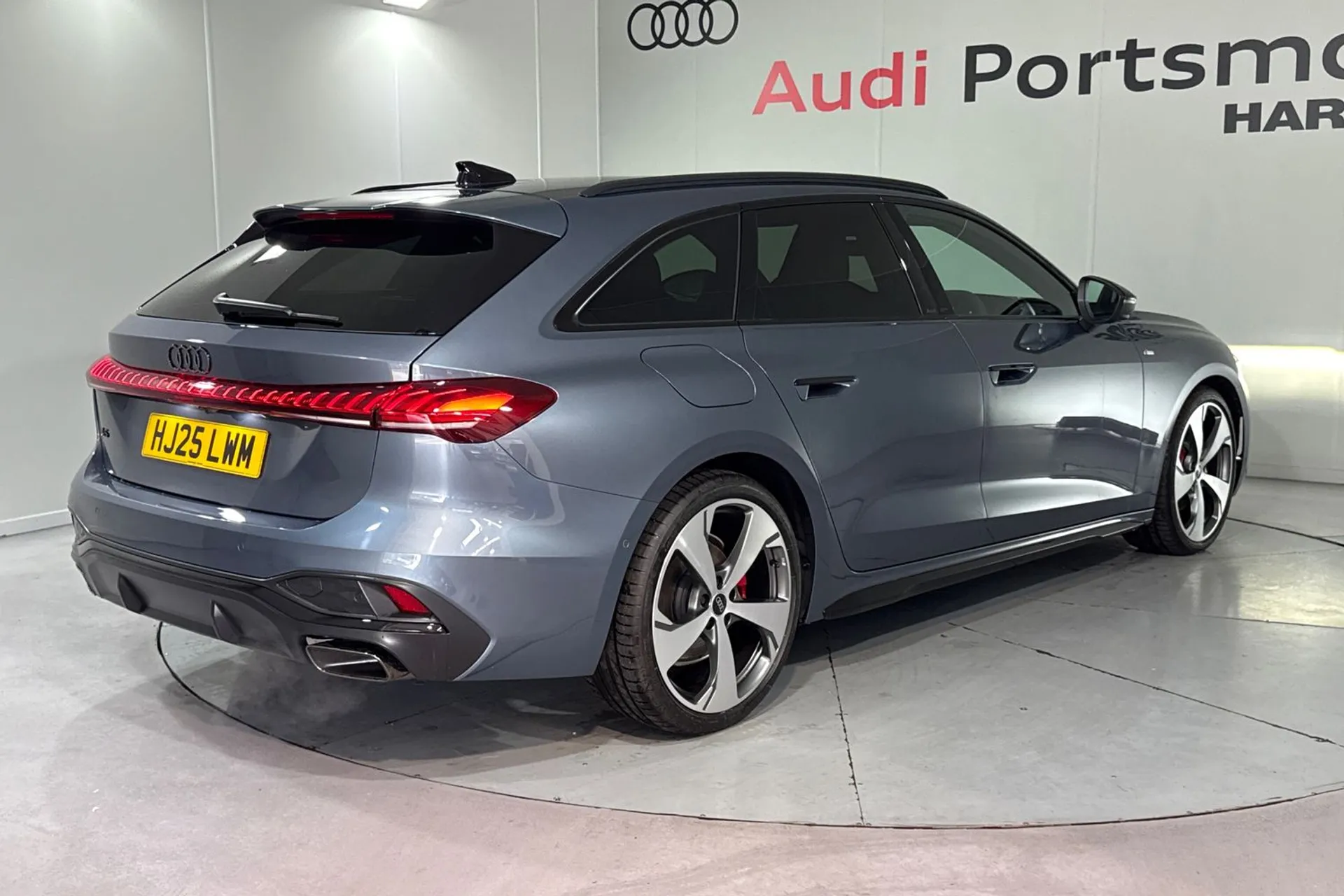 Audi A5 thumbnail image number 11