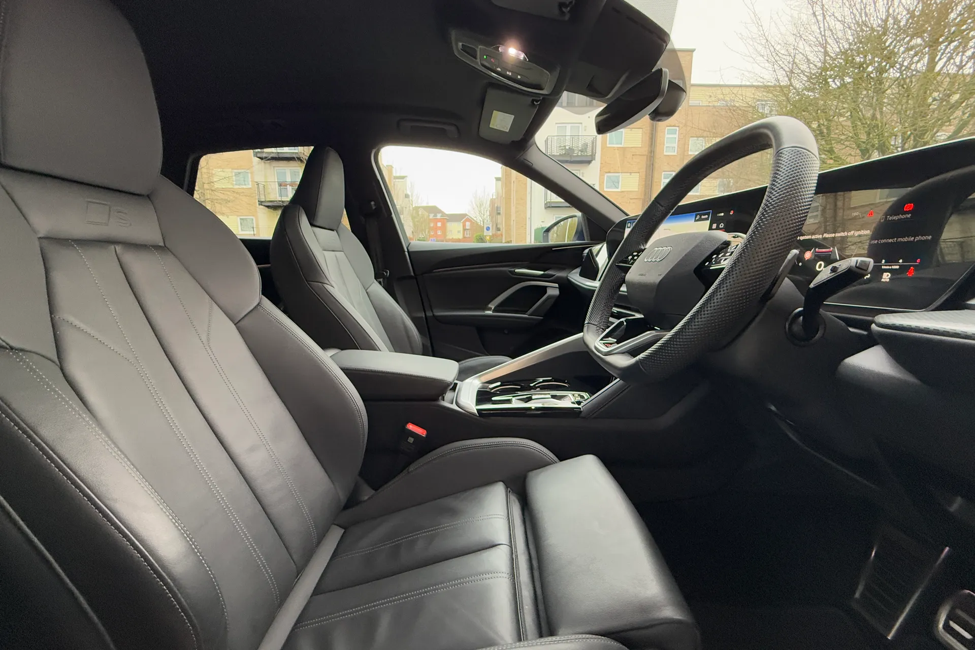 Audi Q5 thumbnail image number 25