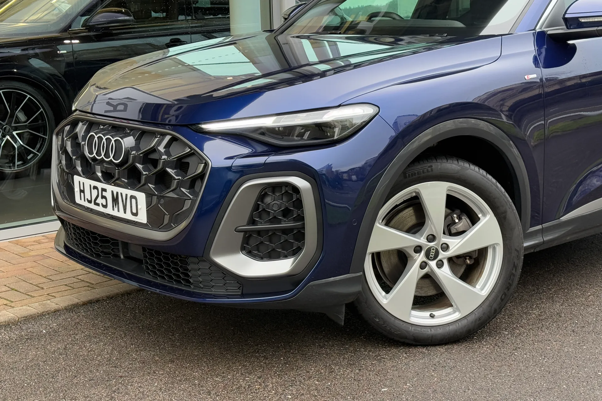 Audi Q5 thumbnail image number 49