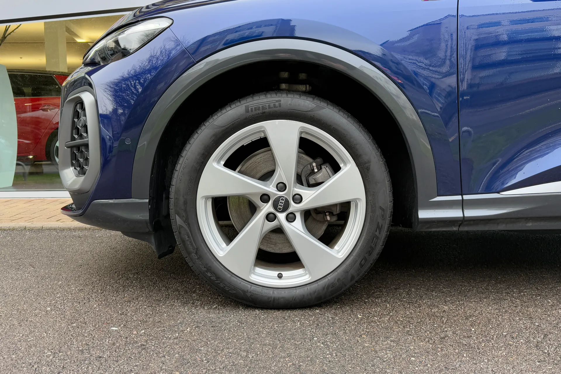 Audi Q5 thumbnail image number 8