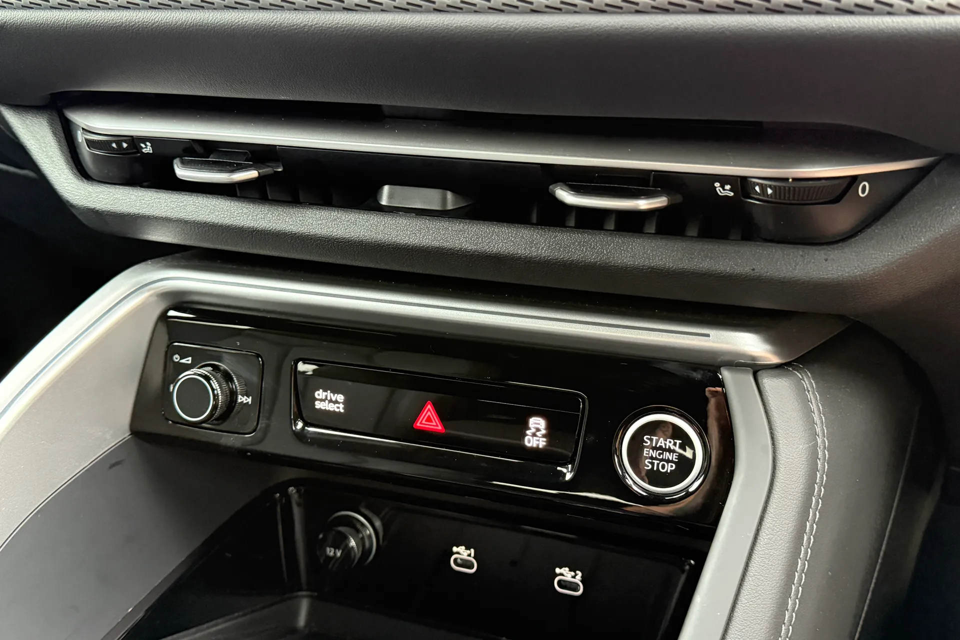 Audi Q5 thumbnail image number 13